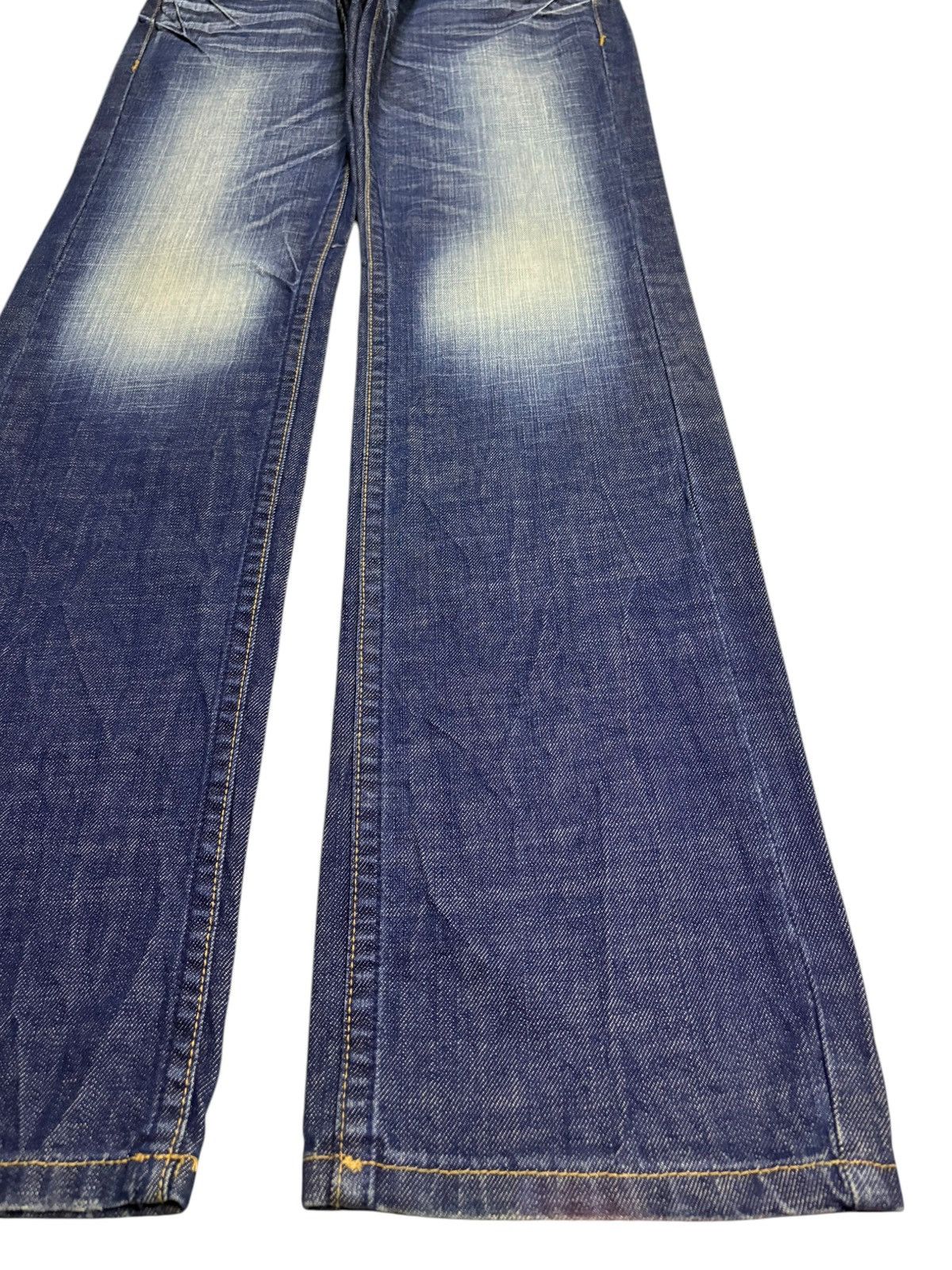 Japanese Brand Vintage Japanese Brand Mud Wash Side Adjuster Loose Jeans Size US 29 - 7 Thumbnail