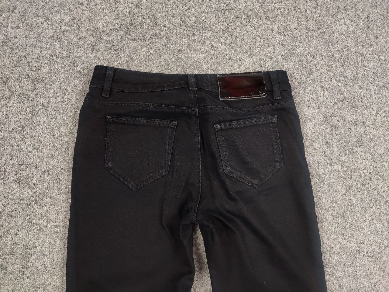 Prada Vintage Prada Crop Dark Blue Denim Womens Jeans Zipper Y2K Size 27" / US 4 / IT 40 - 7 Thumbnail