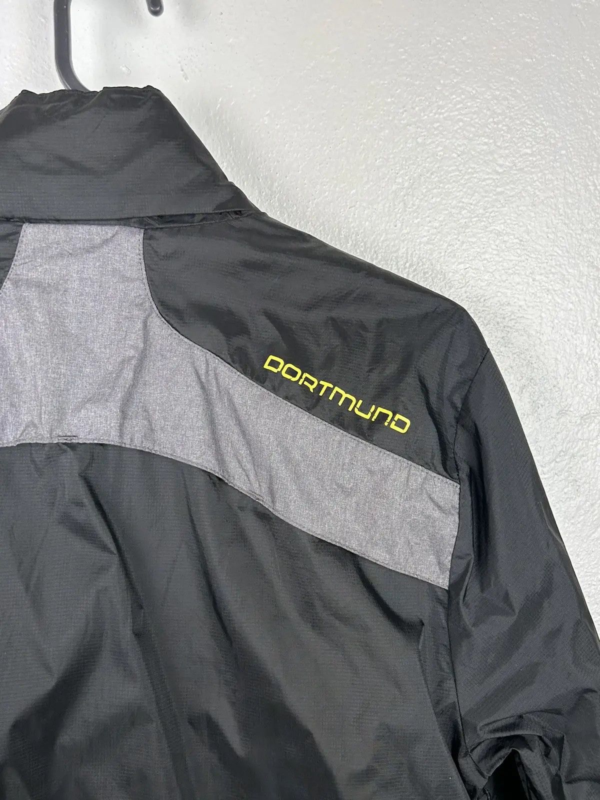 Puma Vintage Puma x BVB Borussia Dortmund Lightweight Jacket Size US S / EU 44-46 / 1 - 8 Thumbnail