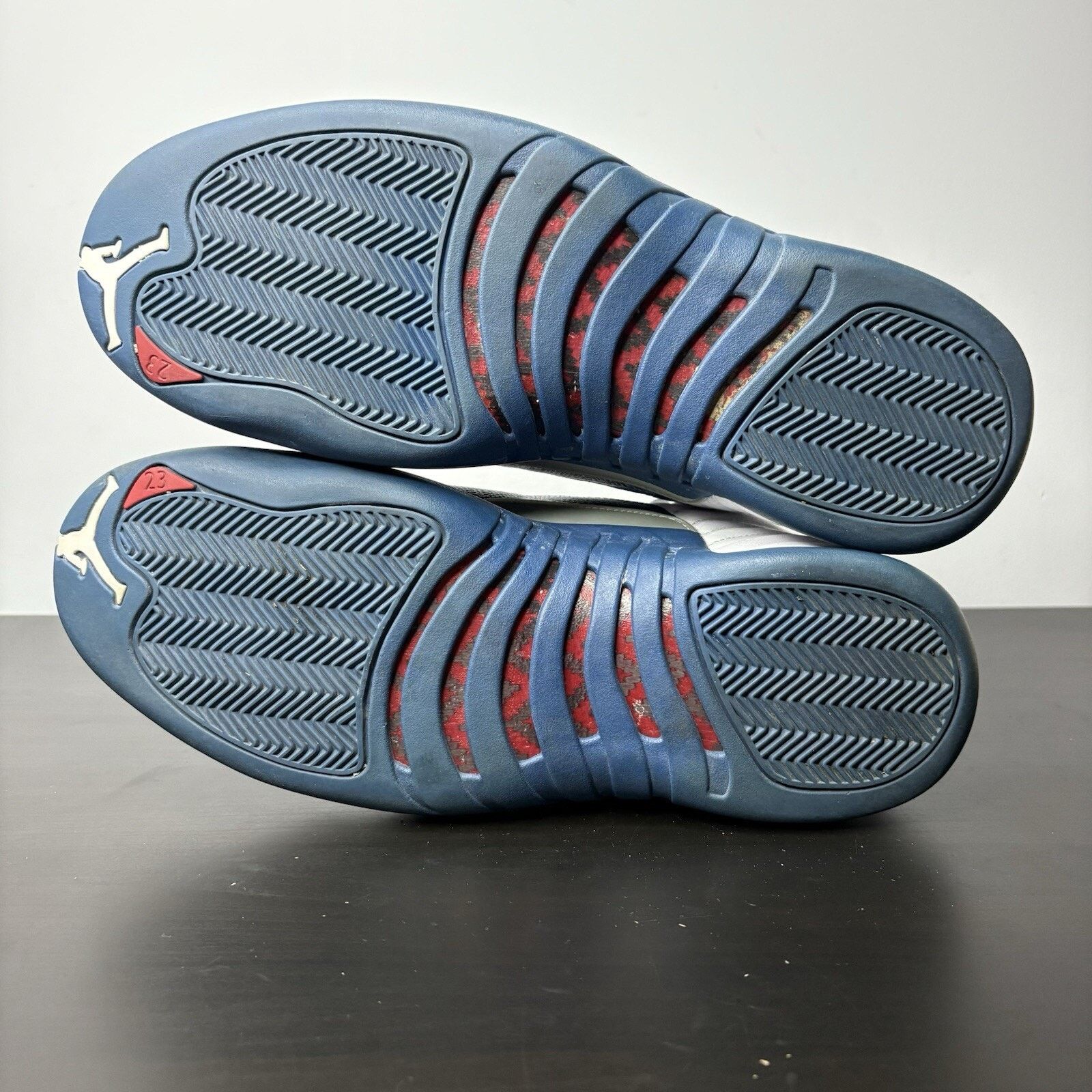 Nike Size 13 - Jordan 12 Retro French Blue 2016 Size US 13 / EU 46 - 6 Thumbnail