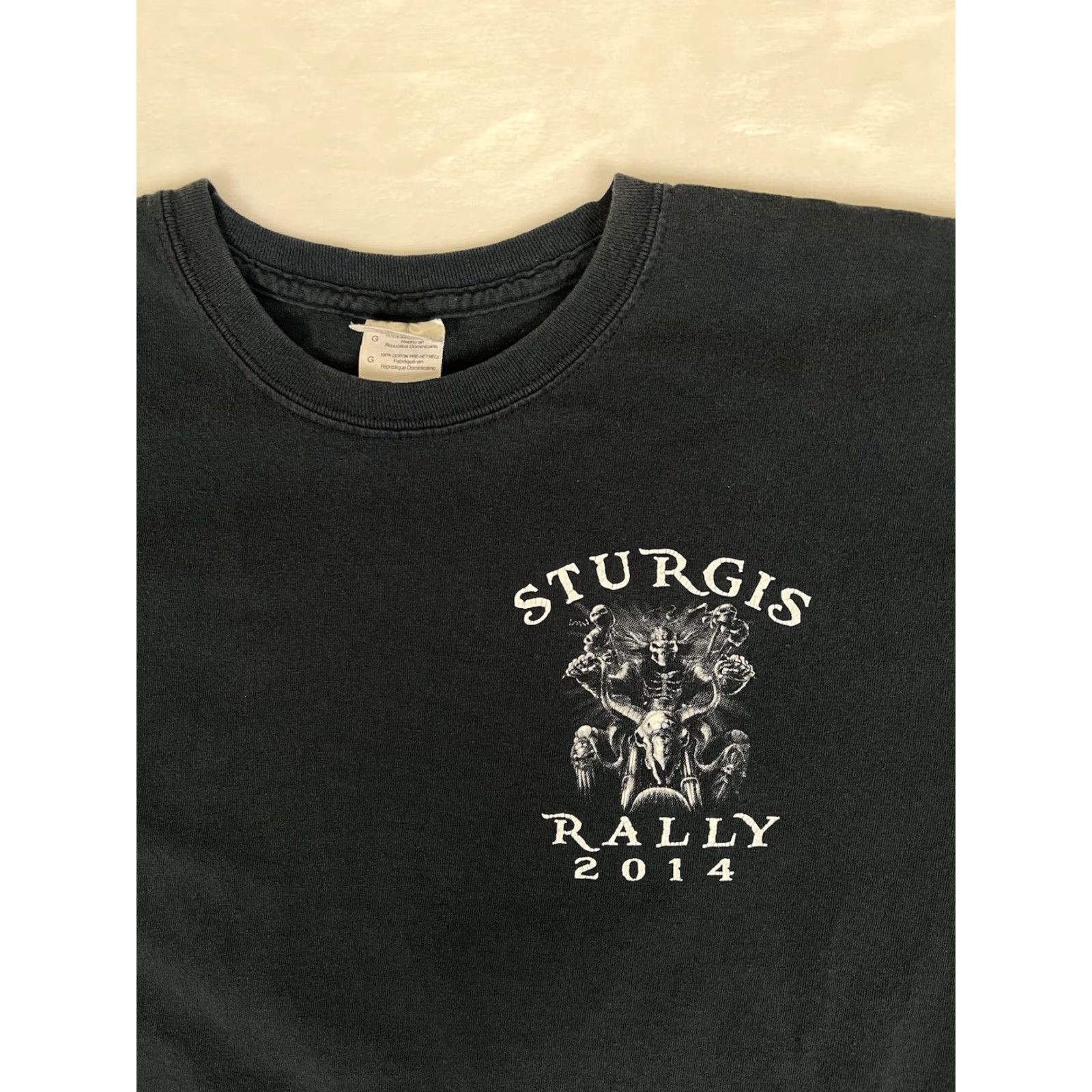 Gildan VINTAGE Sturgis T-Shirt Mens Large L Skeleton Skull Biker Y2K 90s Graphic Print Gildan Cotton Black Short Sleeve Crew Neck Mens Size US L / EU 52-54 / 3 - 4 Thumbnail