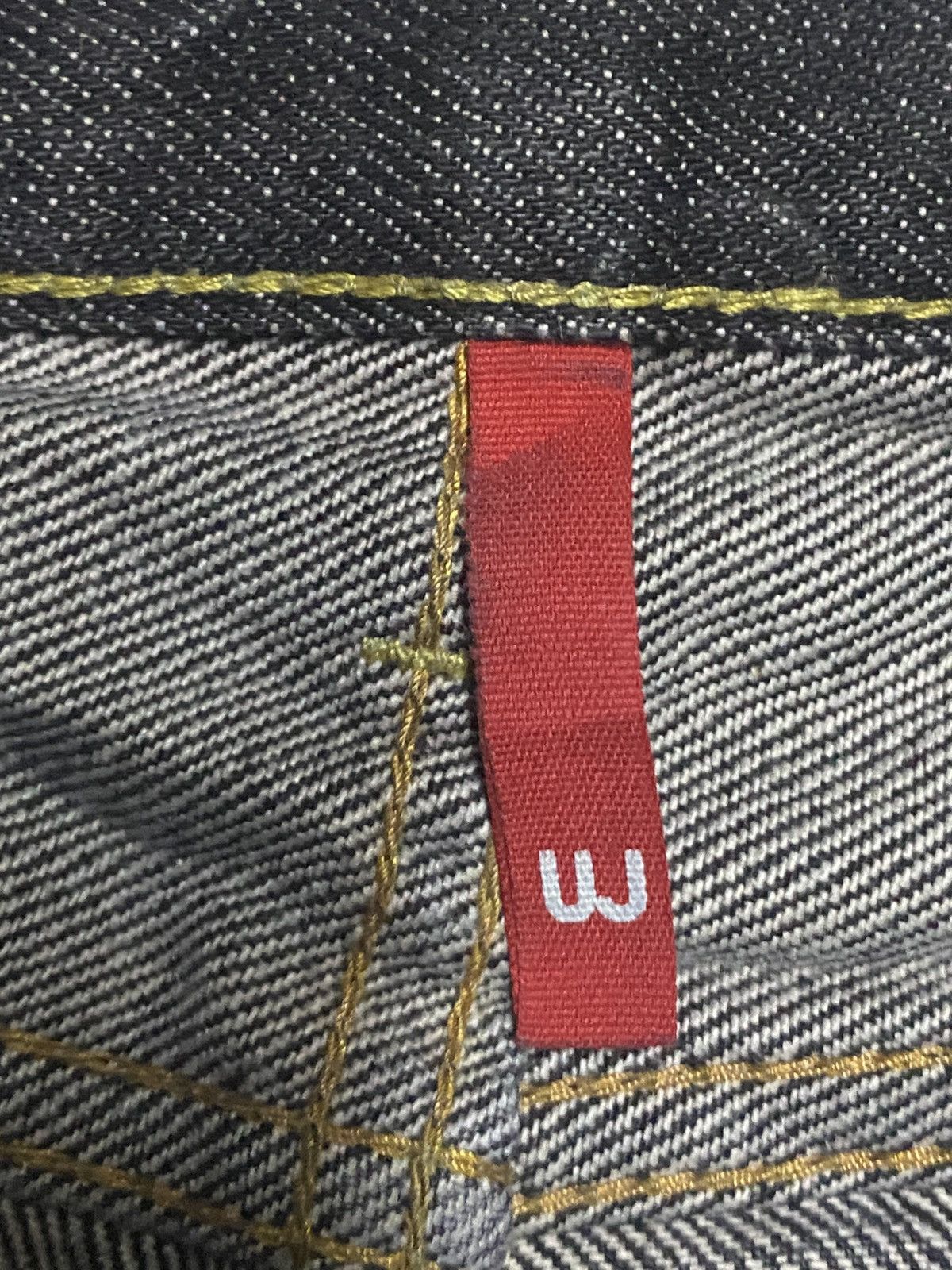 Undercover × Uniqlo Vintage Uniqlo Black Denim Selvedge Distressed Loose Jeans Size US 39 - 11 Thumbnail