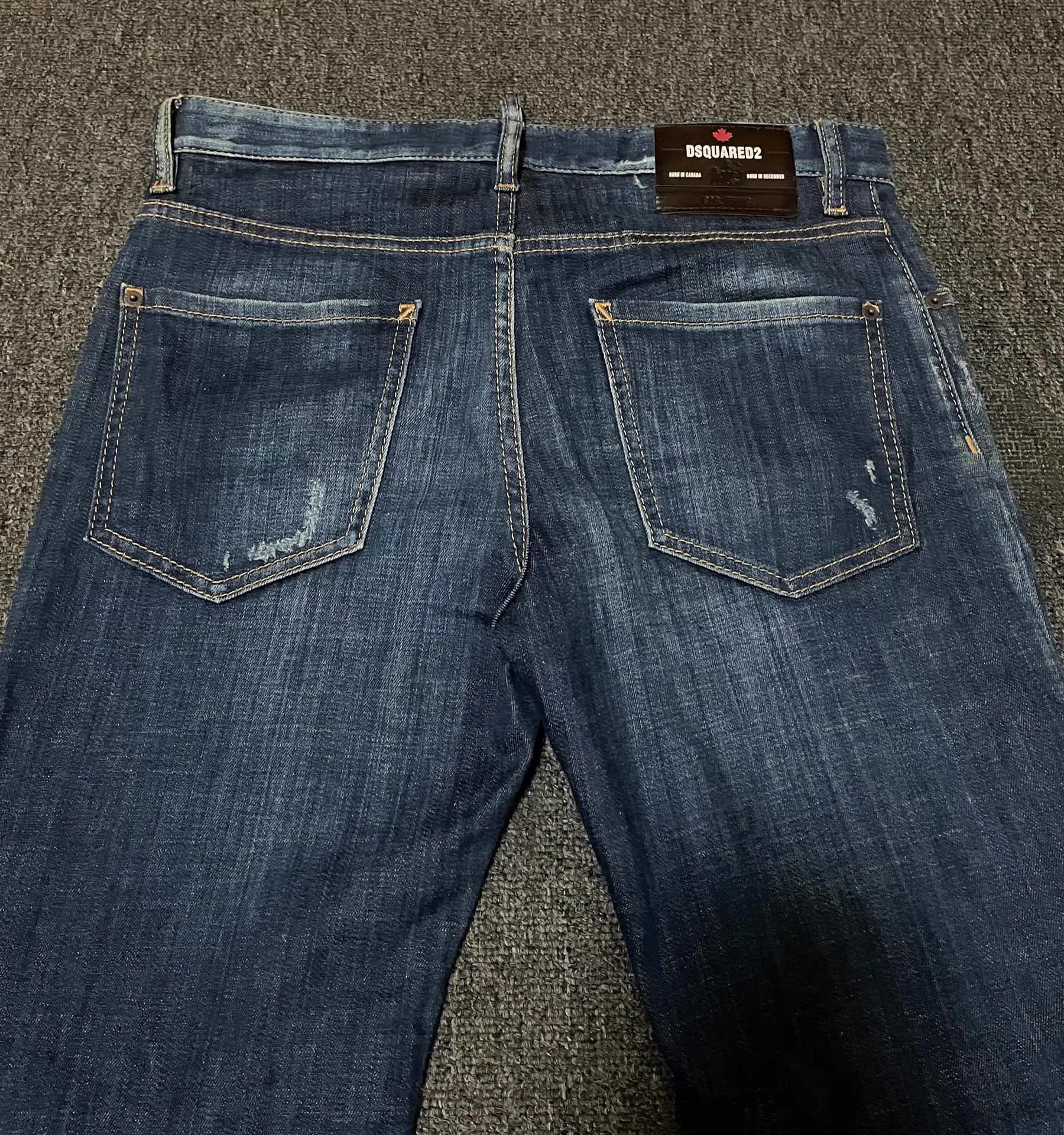 Dsquared2 Dsquared2 Richard slim bootcut jeans Q4 Size US 34 / EU 50 - 3 Thumbnail