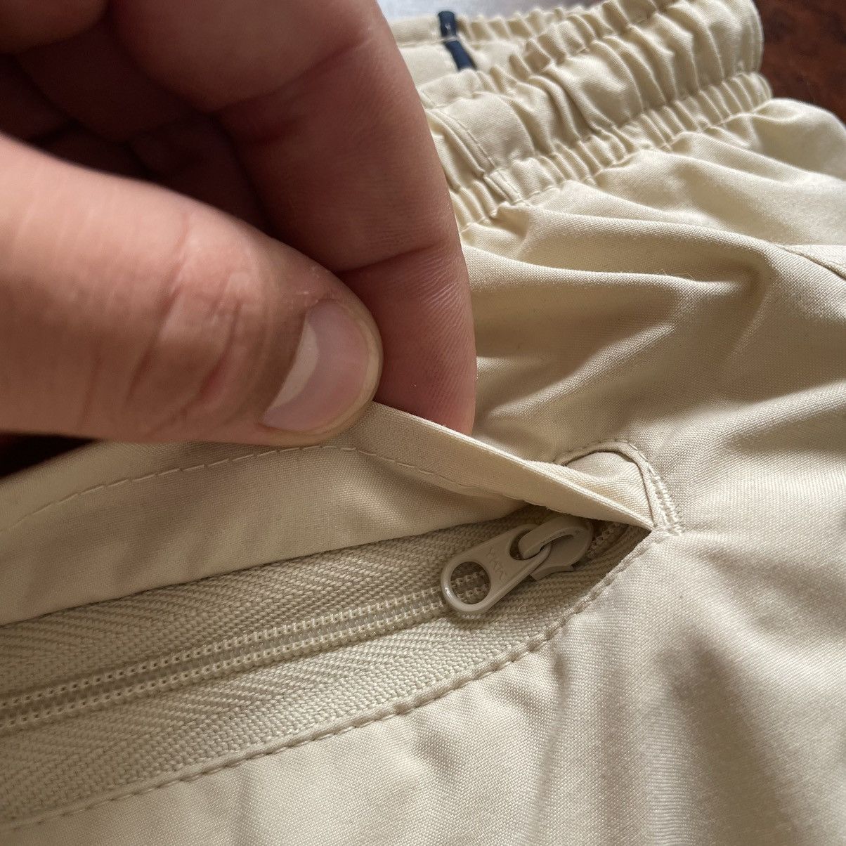 Nike × Vintage Beige nike shorts 90s drill tn acg shox court Size US 32 / EU 48 - 6 Thumbnail