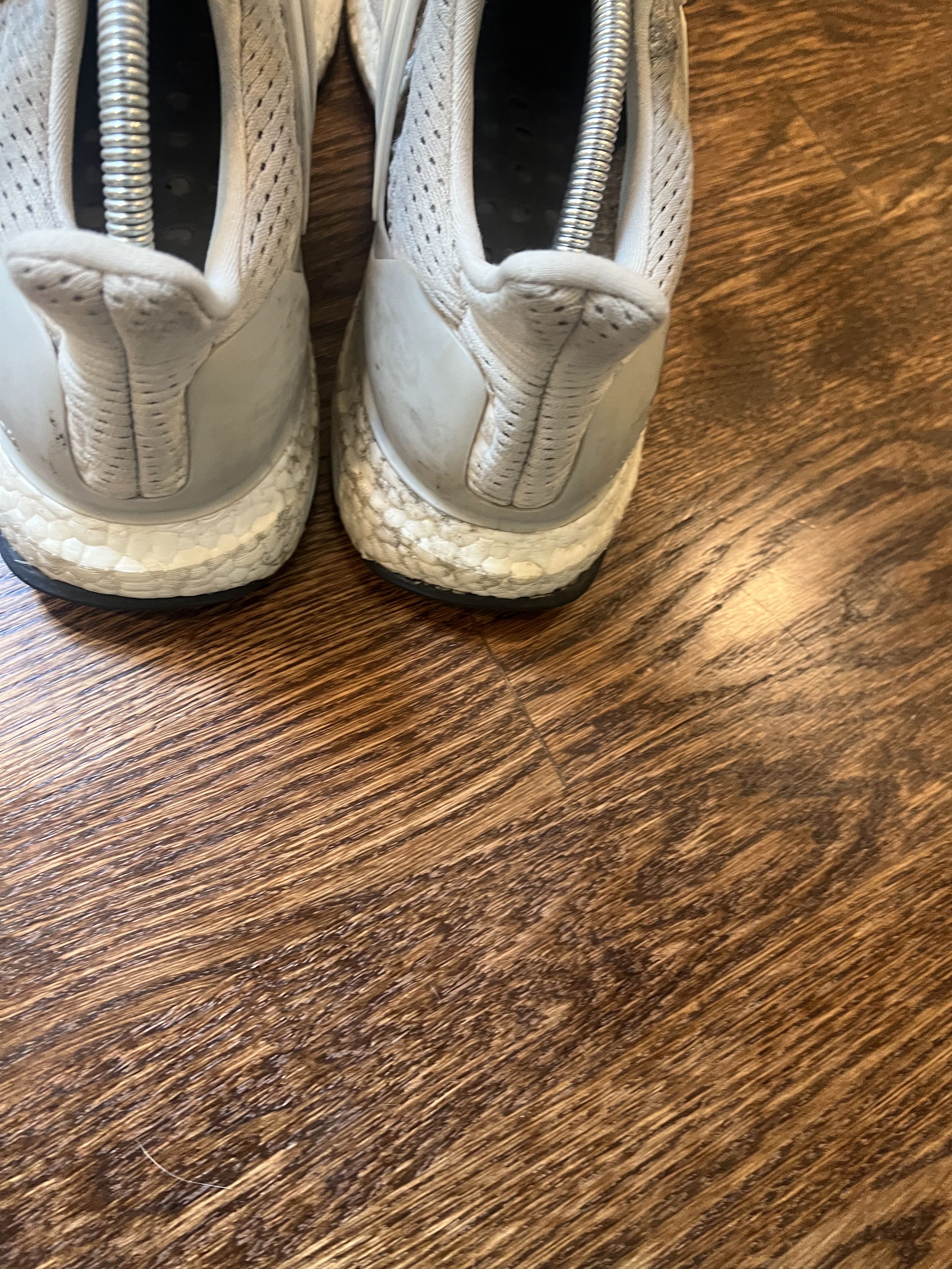 Adidas Adidas Ultra Boost Cream 1.0 Size US 10.5 / EU 43-44 - 6 Thumbnail