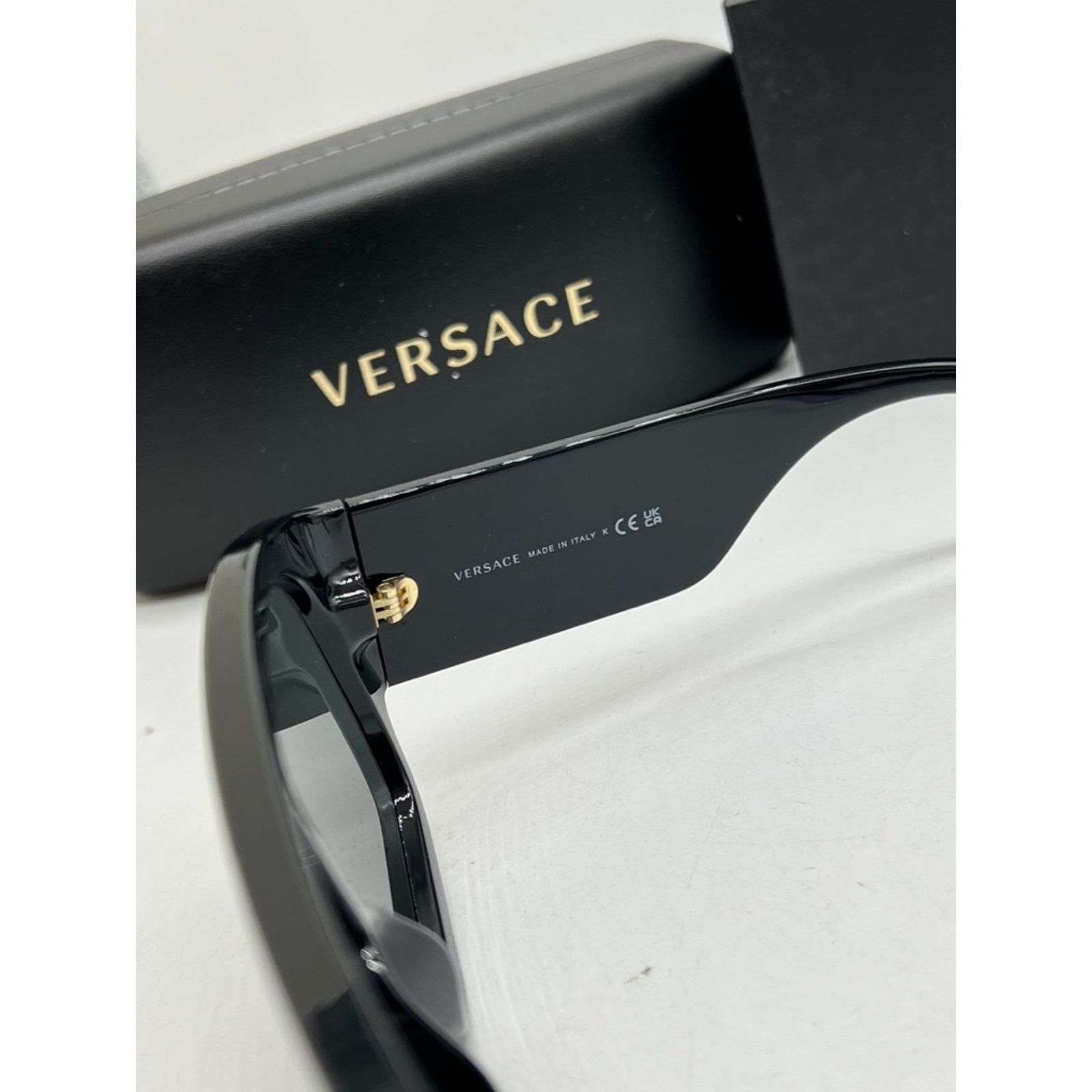 Versace NEW Versace VE4439 Mask Sunglasses in Black $414 Size ONE SIZE - 9 Thumbnail