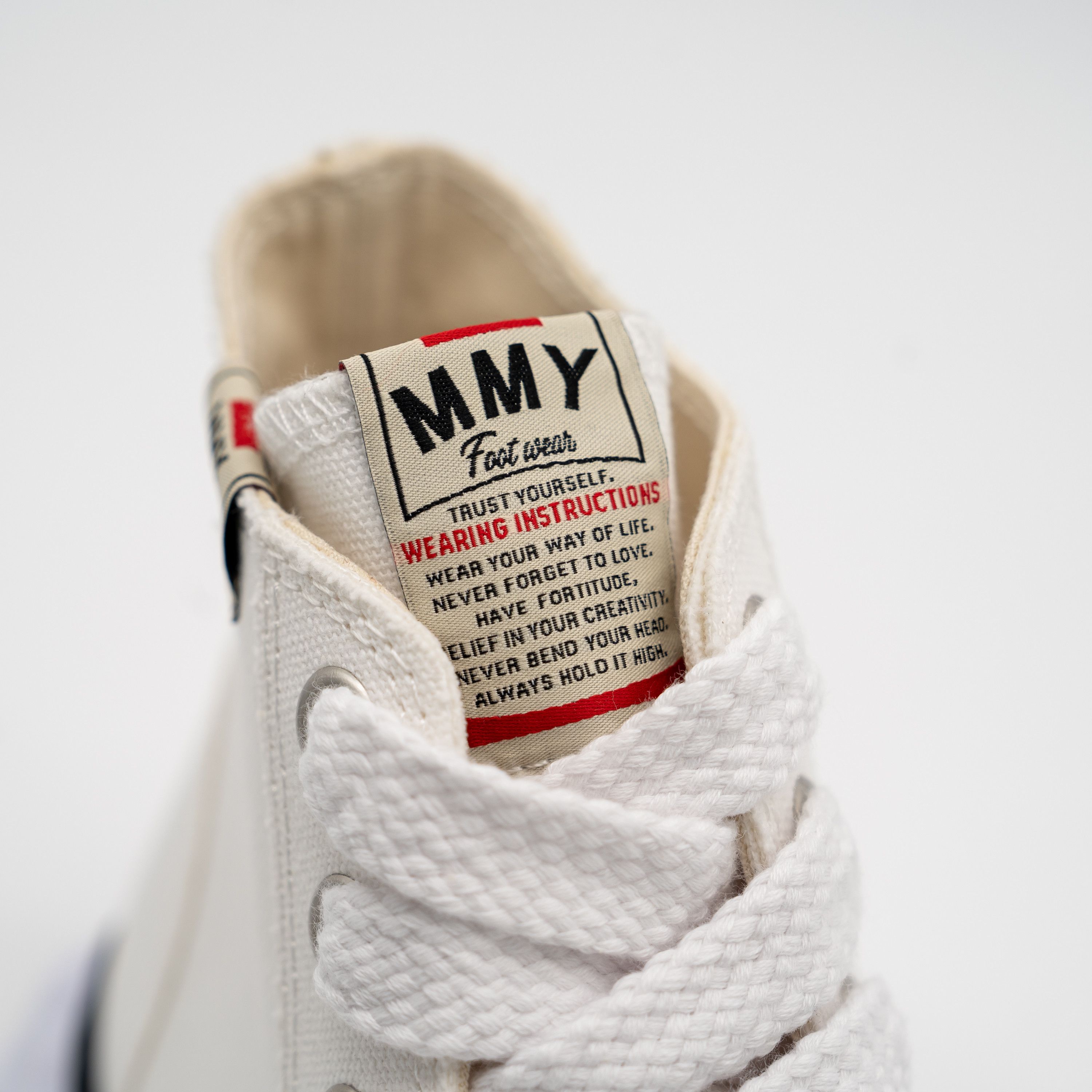 Maison MIHARA YASUHIRO 41 Maison Mihara Yasuhiro Peterson 23 OG Sole High White Size US 8 / EU 41 - 8 Thumbnail