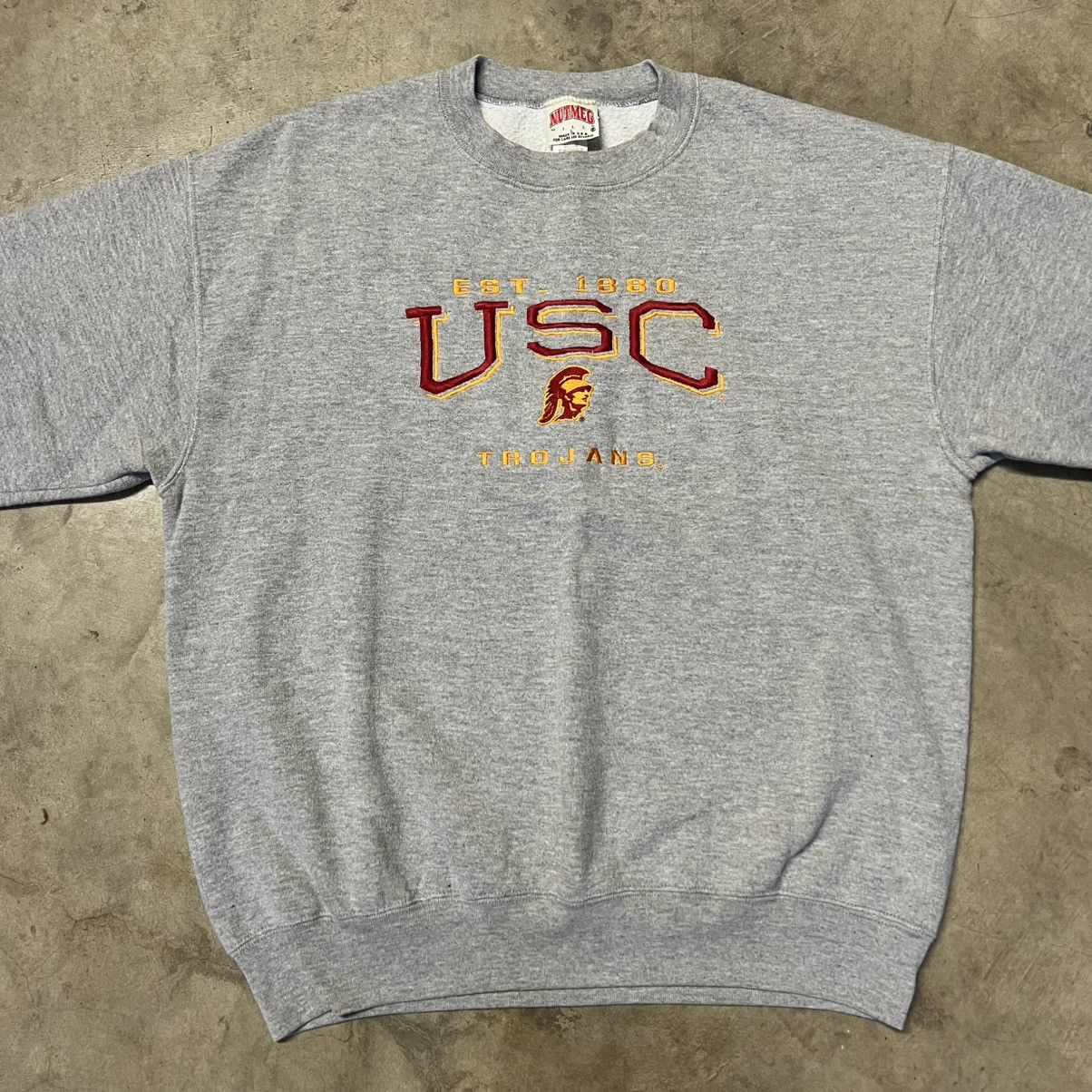 Nutmeg × Vintage Vintage 90’s USC 🇺🇸 Embroidered Nutmeg Crewneck Sweater Size US L / EU 52-54 / 3 - 4 Thumbnail