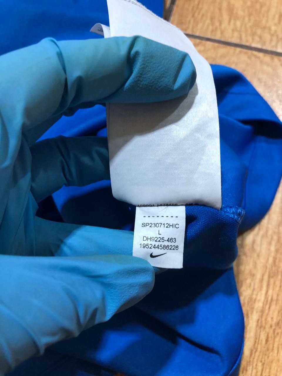 Nike PORTSMOUTH FOOTBALL SOCCER SHIRT JERSEY TRAINING NIKE Size US L / EU 52-54 / 3 - 4 Thumbnail