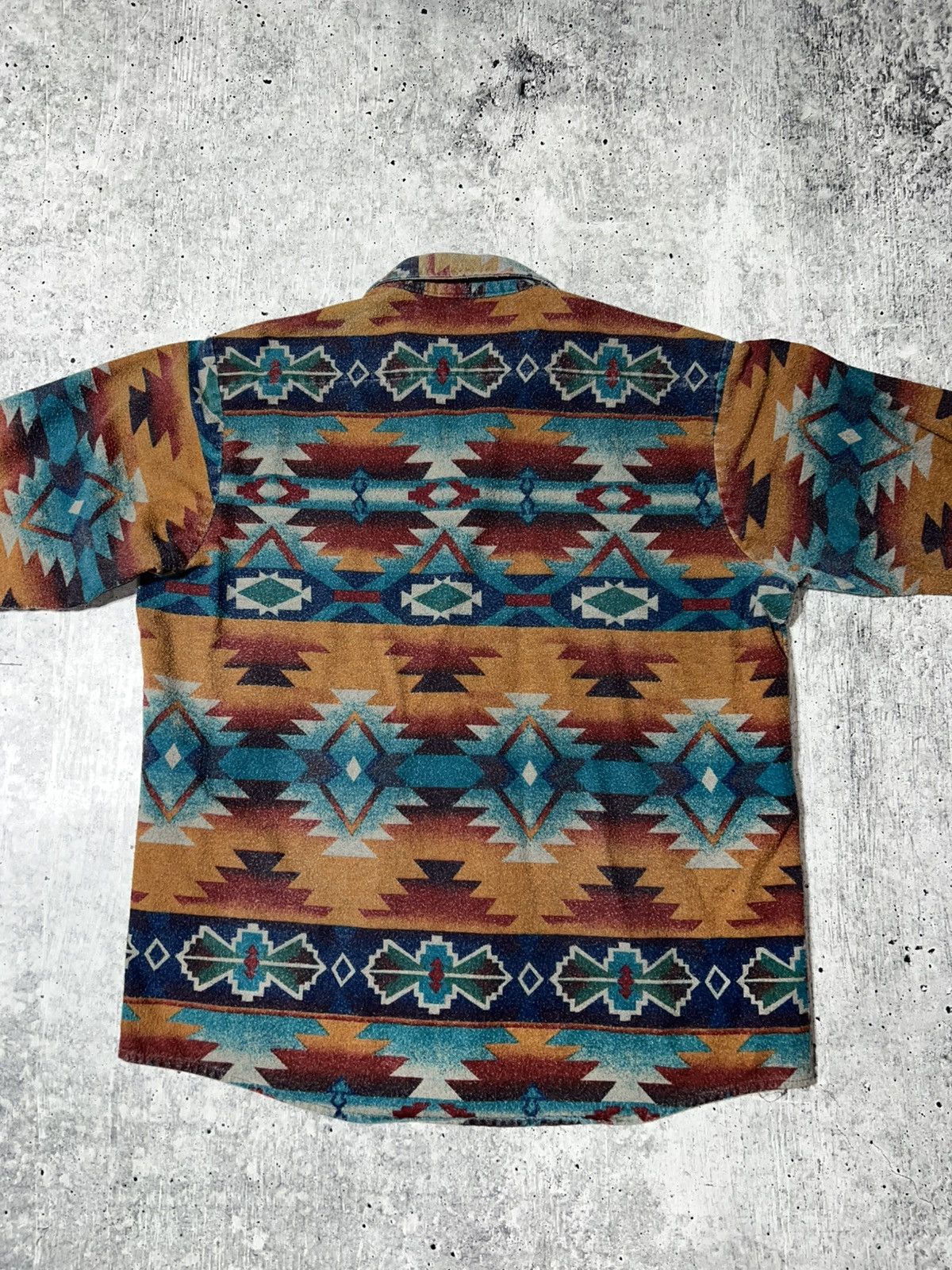 Vintage Vintage 90s Navajo Aztec Style Button Up Shirt Size US XL / EU 56 / 4 - 6 Thumbnail