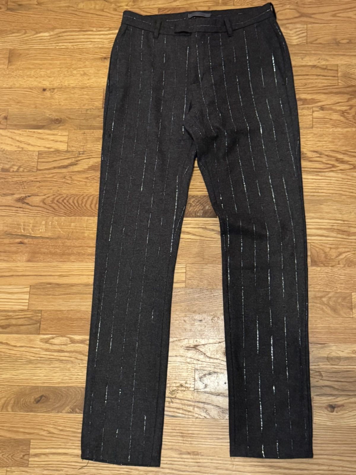 John Varvatos John Varvatos Wool Trousers Shiny Pinstripe 30x33 Size US 30 / EU 46 - 1 Thumbnail