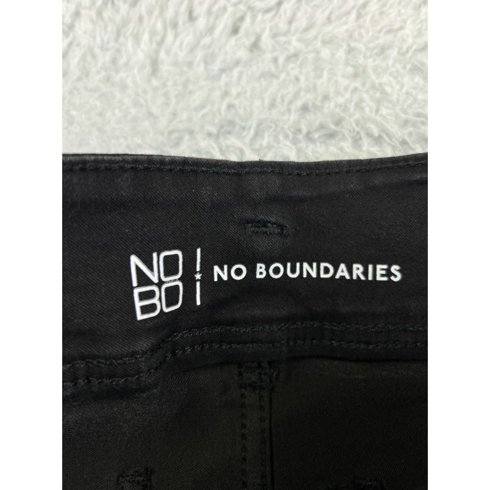 Vintage No Boundaries Jeans Women Black Denim 26x23 High Rise Crop Straight Leg 11 Regular 5-Pocket Cowboy Southwestern Designer Vintage No Size 32" / US 10 / IT 46 - 6 Thumbnail