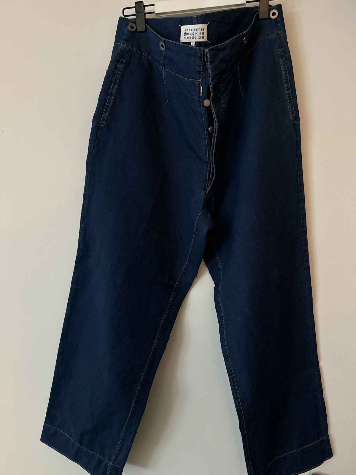 image of Maison Margiela Margiela Loose Fit Jean With Stitches in Blue, Men's (Size 36)