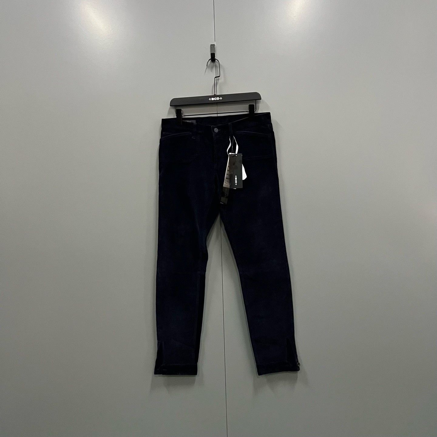 Gucci Gucci Corduroy Casual Pants 30 Men Size US 30 / EU 46 - 1 Thumbnail