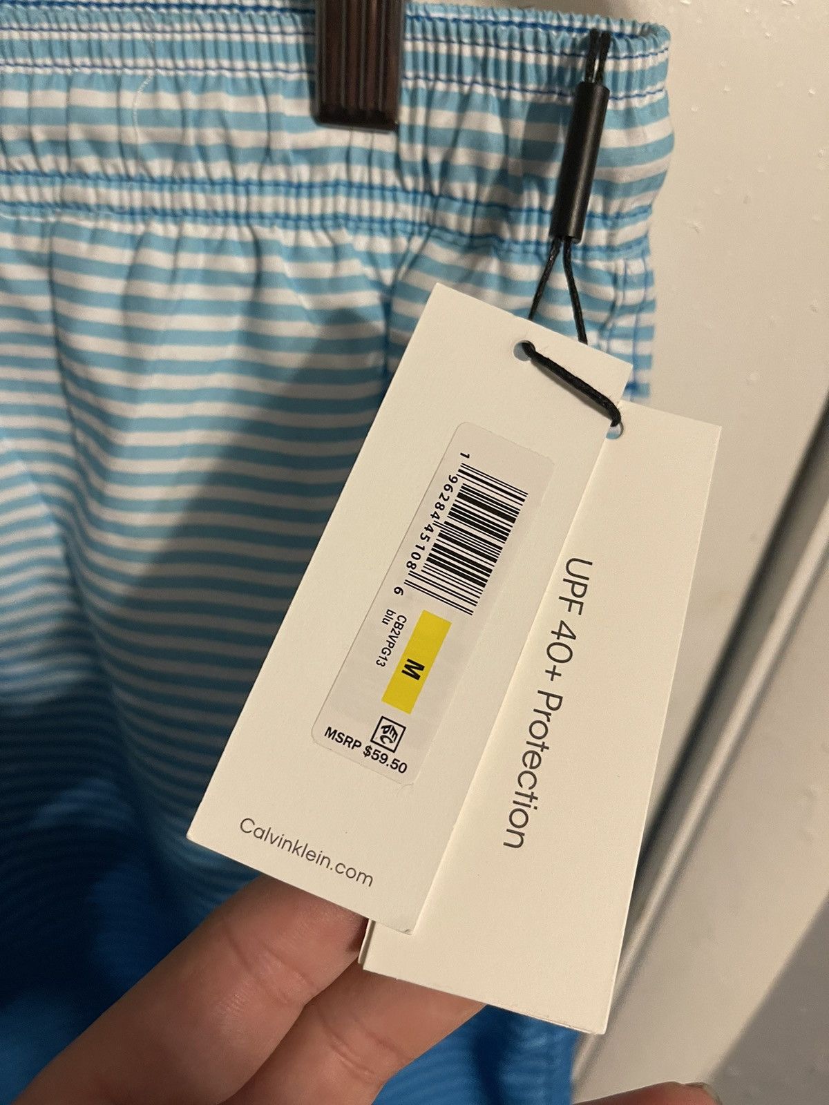 Calvin Klein Calvin Klein Gradient Swim Shorts Size US 32 / EU 48 - 3 Thumbnail