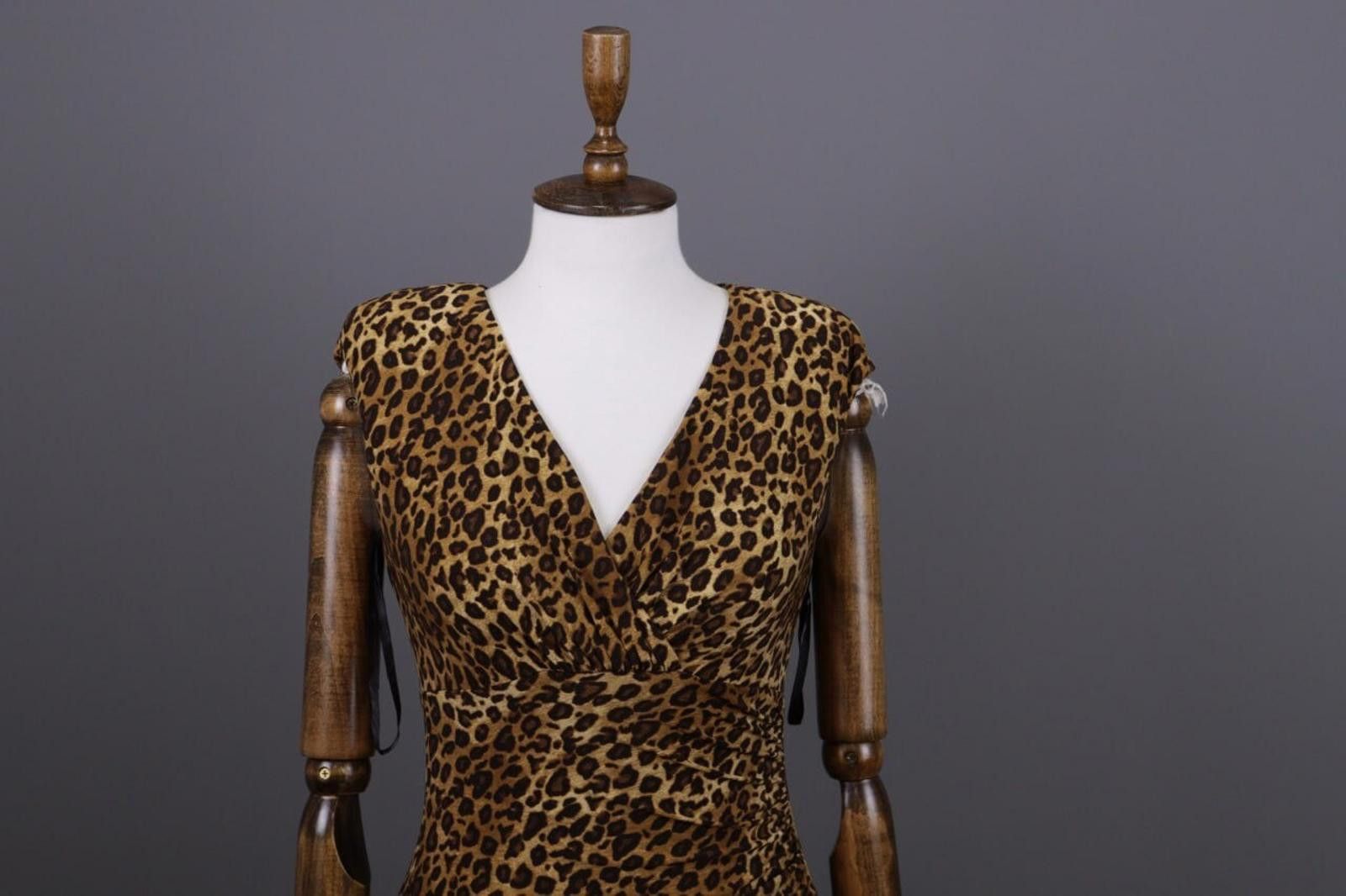 Lauren Ralph Lauren Lauren Ralph Lauren Animals V-Neck Bodycon Dress Size 4 Size S / US 4 / IT 40 - 3 Thumbnail