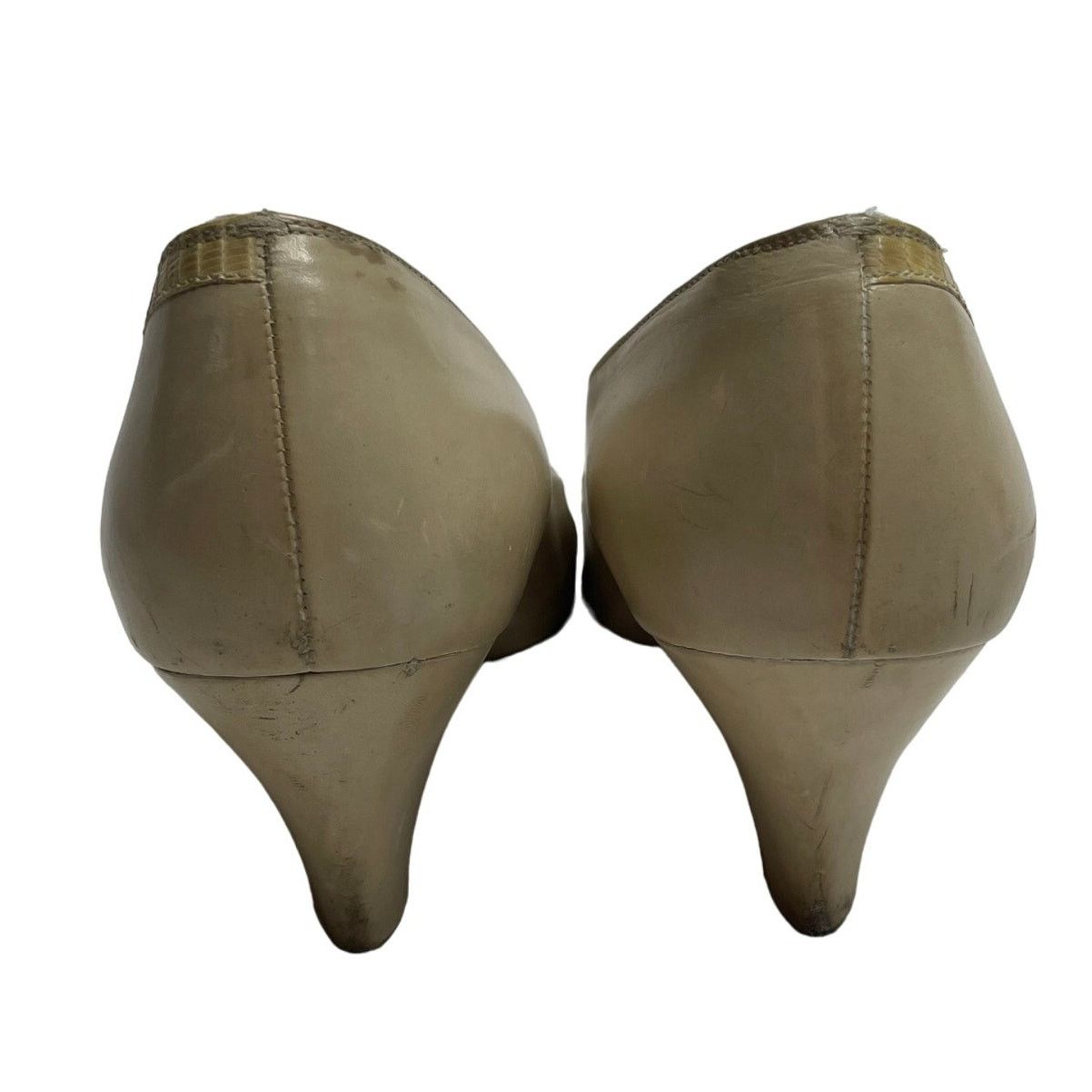 Salvatore Ferragamo Salvatore Ferragamo Nude Short Heels Size US 6 / IT 36 - 7 Thumbnail