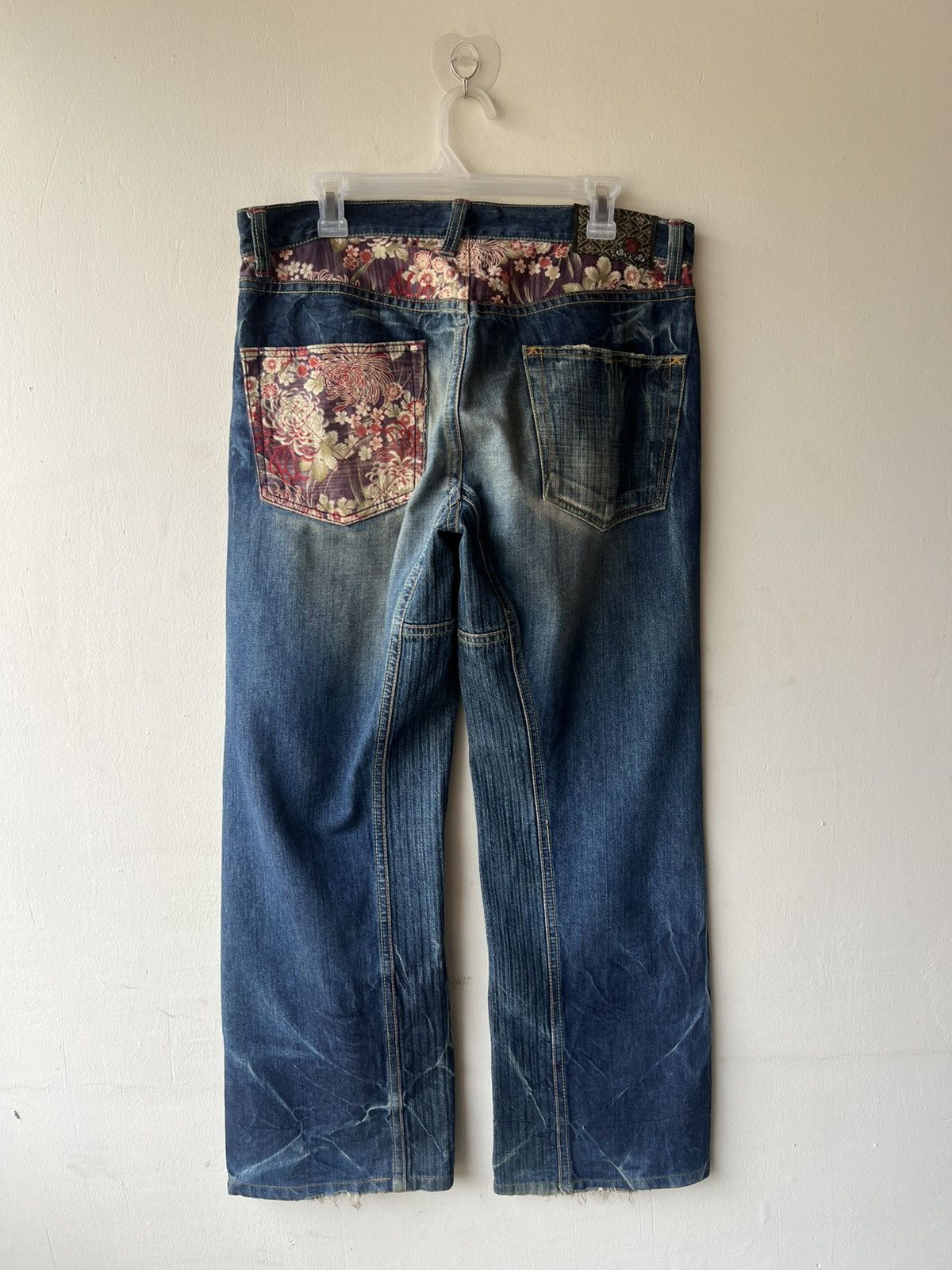 Eternal ETERNAL Distressed Aging Mud Hybrid Denim Loose Jeans Size US 34 / EU 50 - 3 Thumbnail