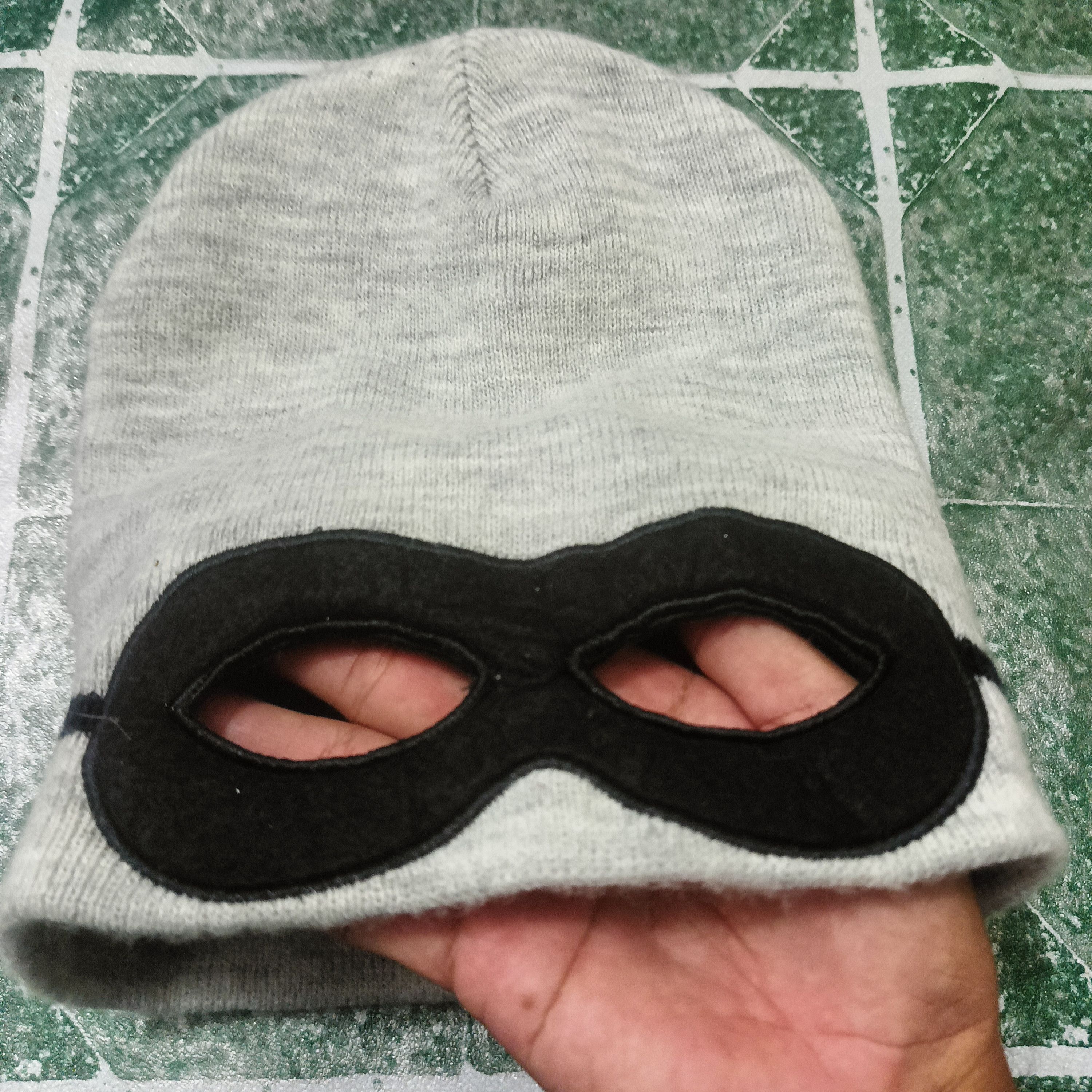 H&M × Japanese Brand H&M mask beanie hat Size ONE SIZE - 2 Thumbnail