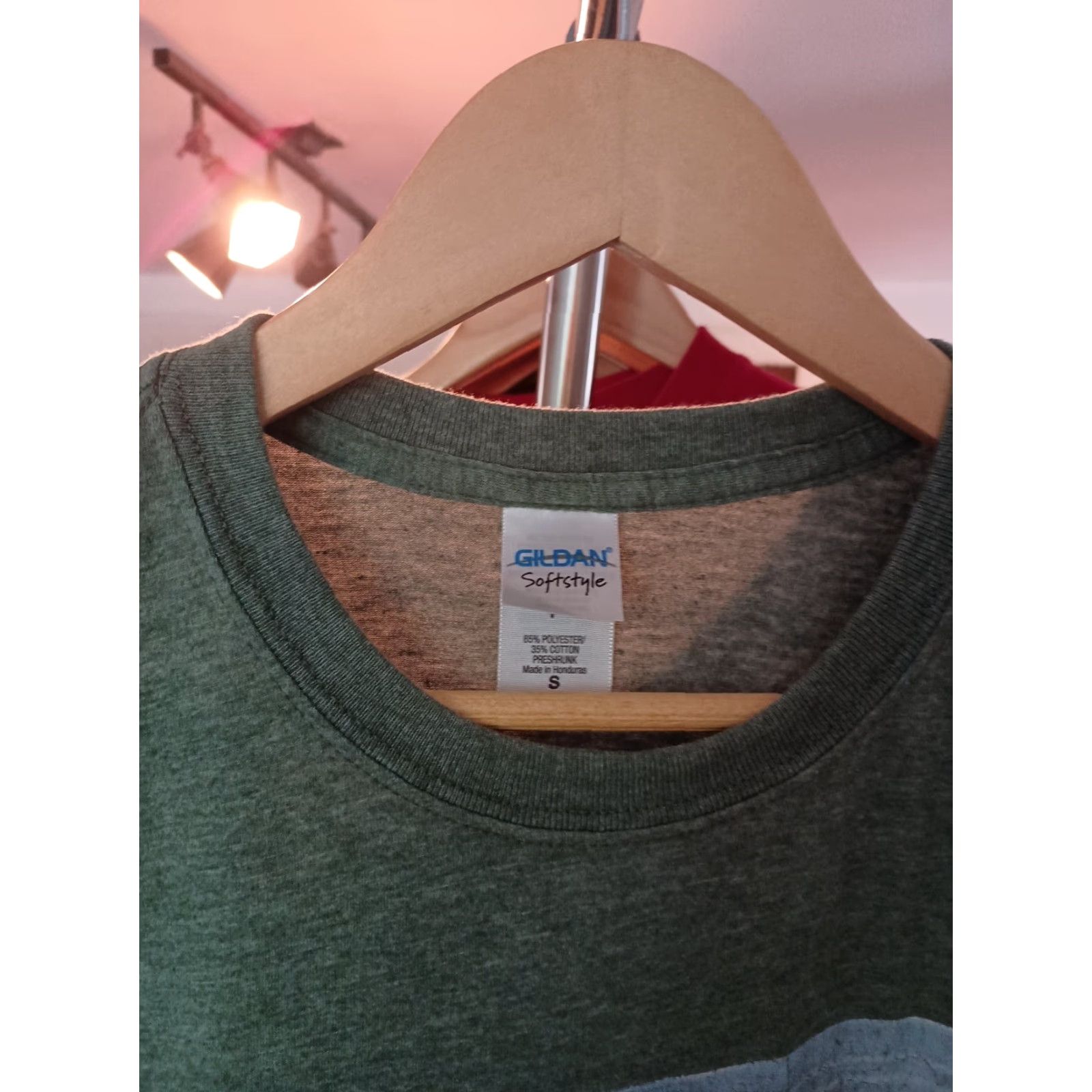 Gildan VINTAGE Amsterdam T-Shirt Mens S Green Cannabis Distressed T-Shirt Size US S / EU 44-46 / 1 - 2 Thumbnail