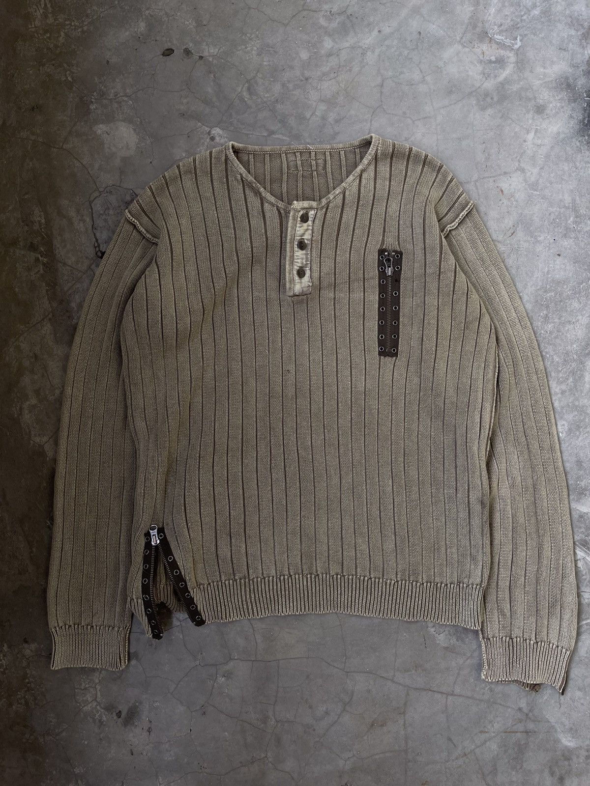 If Six Was Nine Japanese brand Zip Patch Knit . Size US L / EU 52-54 / 3 - 2 Thumbnail