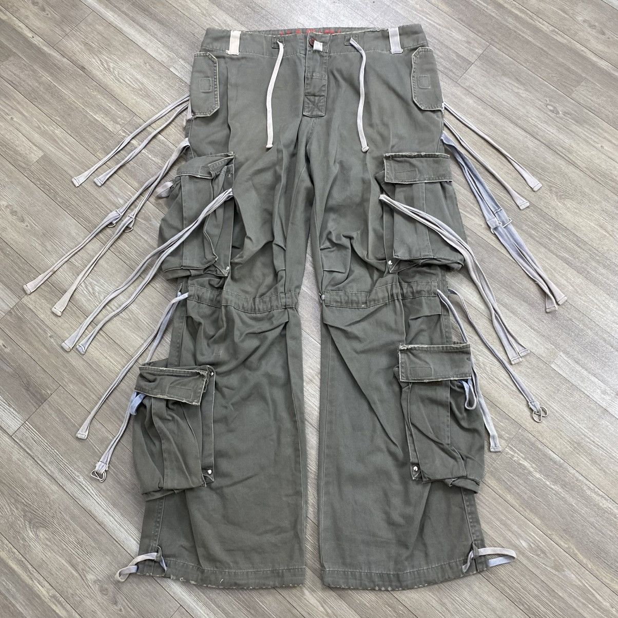 Beauty Beast 2000s Crazy Yasiri Bondage Multipocket Punk Lgb Cargo Pants Size US 32 / EU 48 - 1 Thumbnail