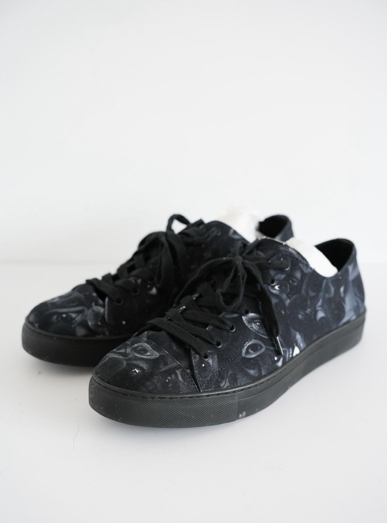 Yohji Yamamoto Yohji Yamamoto 21SS Eye Canvas Sneakers Size US 9 / EU 42 - 1 Thumbnail