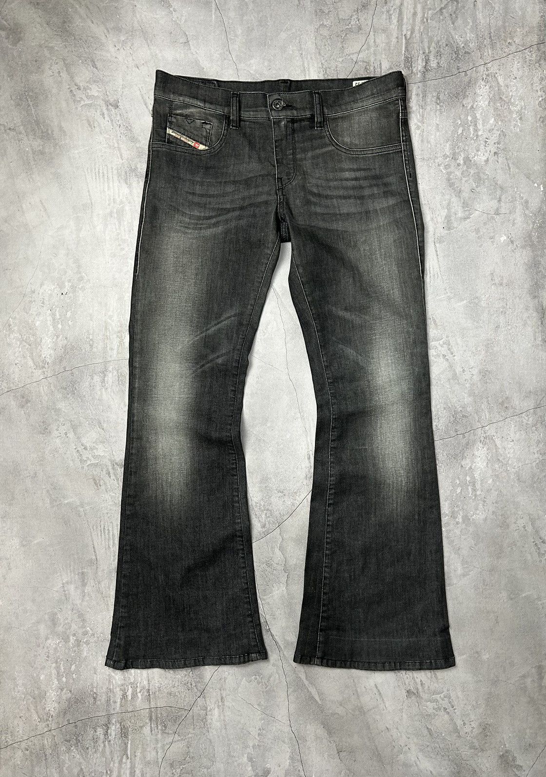 diesel livier flare フレアデニム　y2k vintage DIESEL®】ウィメンズ フレアデニム｜ディーゼル公式オンラインストア