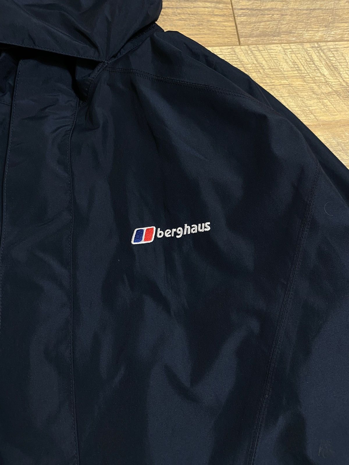 Berghaus Berghaus Gore-Tex Performance Shell Waterproof Jacket XL Size US XL / EU 56 / 4 - 2 Thumbnail