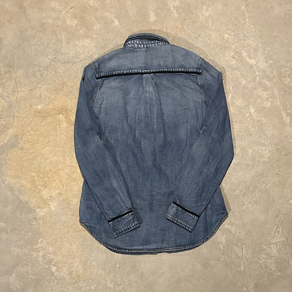 True Religion × Vintage Essential Vintage Y2K True Religion Denim Button Up Shirt Size US M / EU 48-50 / 2 - 8 Thumbnail