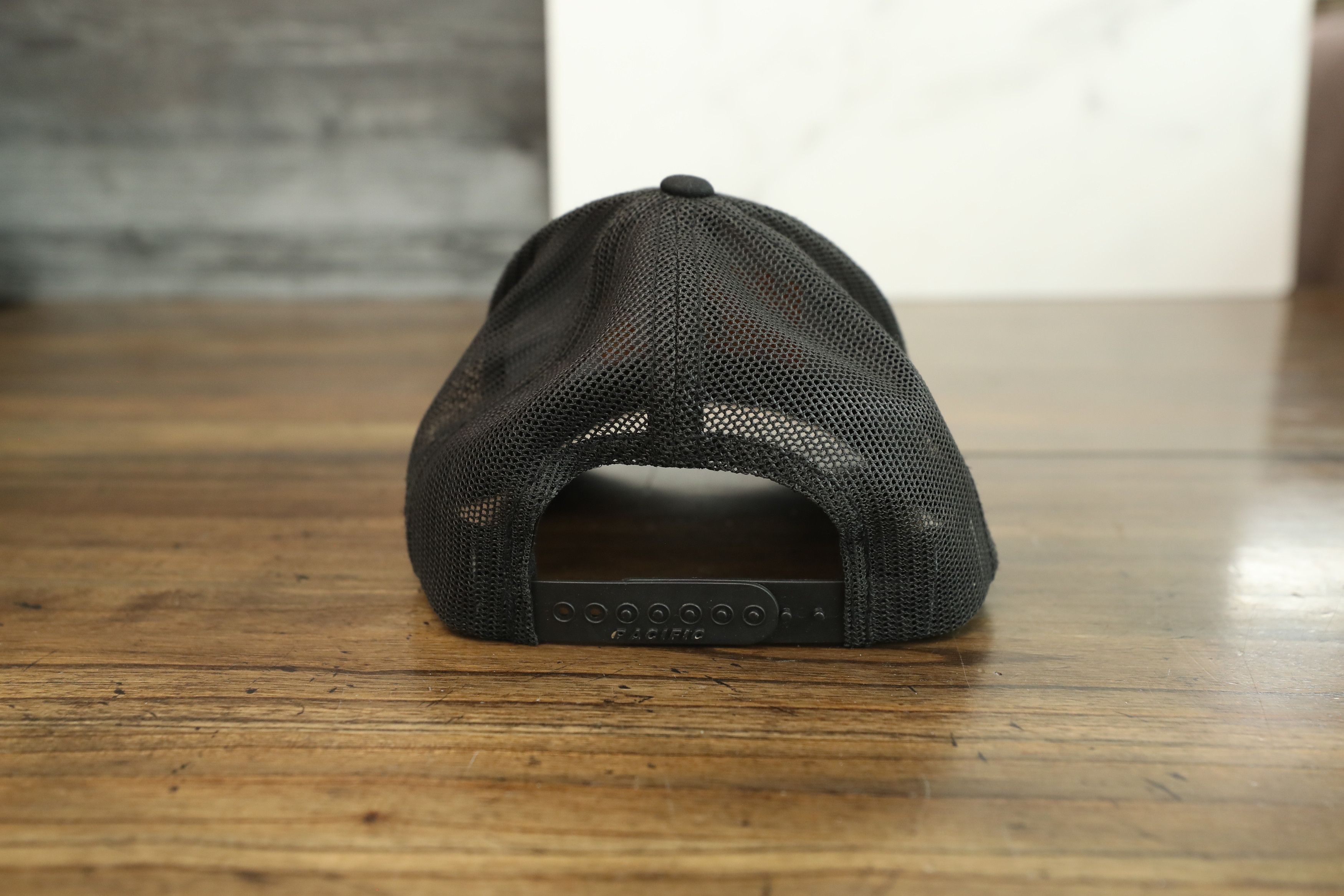 Vintage Hot Deals Liquidation Hat (OS) Size ONE SIZE - 3 Thumbnail