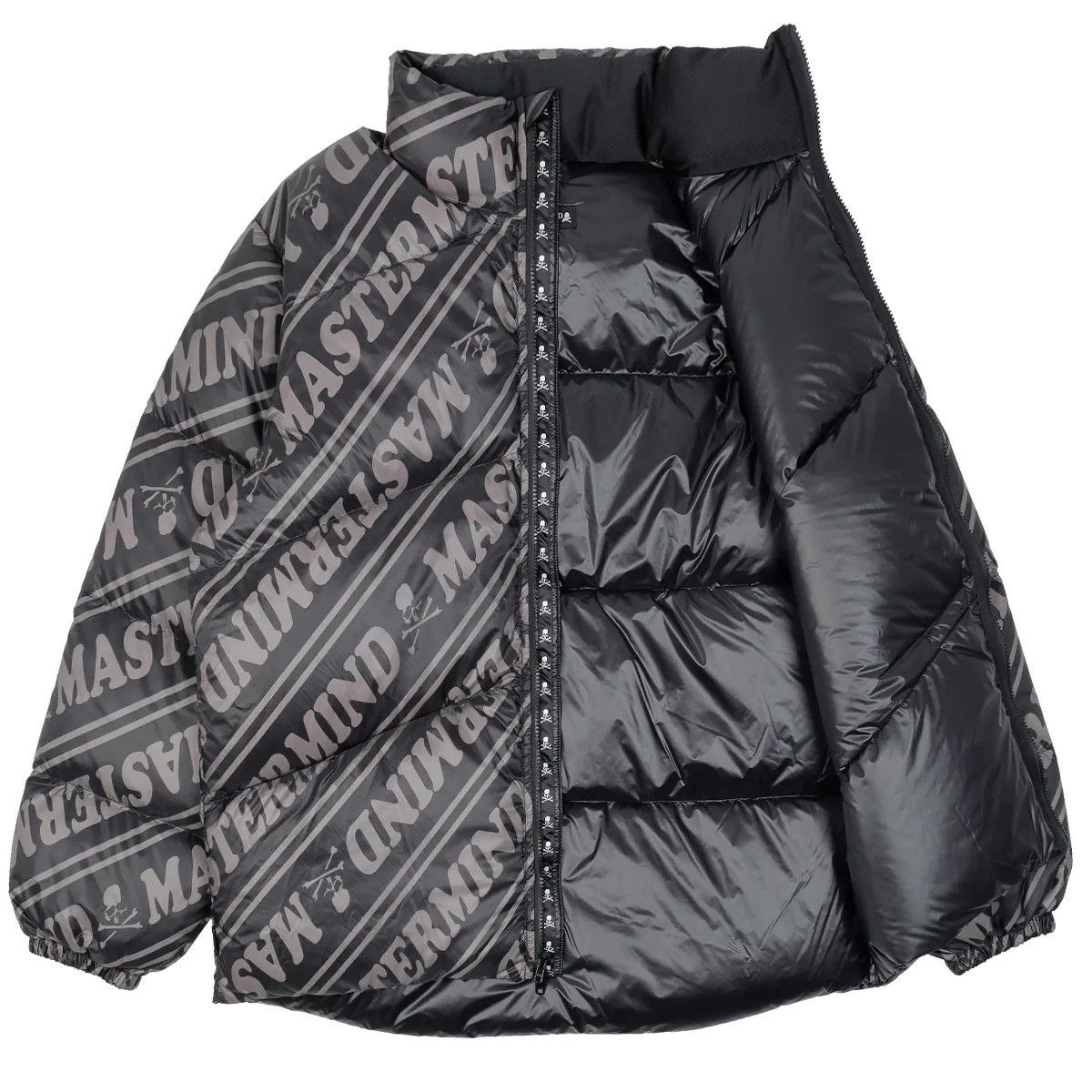 Rocky Mountain Featherbed × MASTERMIND WORLD DOWN JACKET