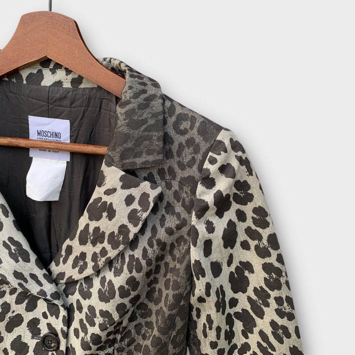 Moschino MOSCHINO CHEAPANDCHIC LEOPARD PRINTED WOMEN JACKET Size XS / US 0-2 / IT 36-38 - 12 Thumbnail