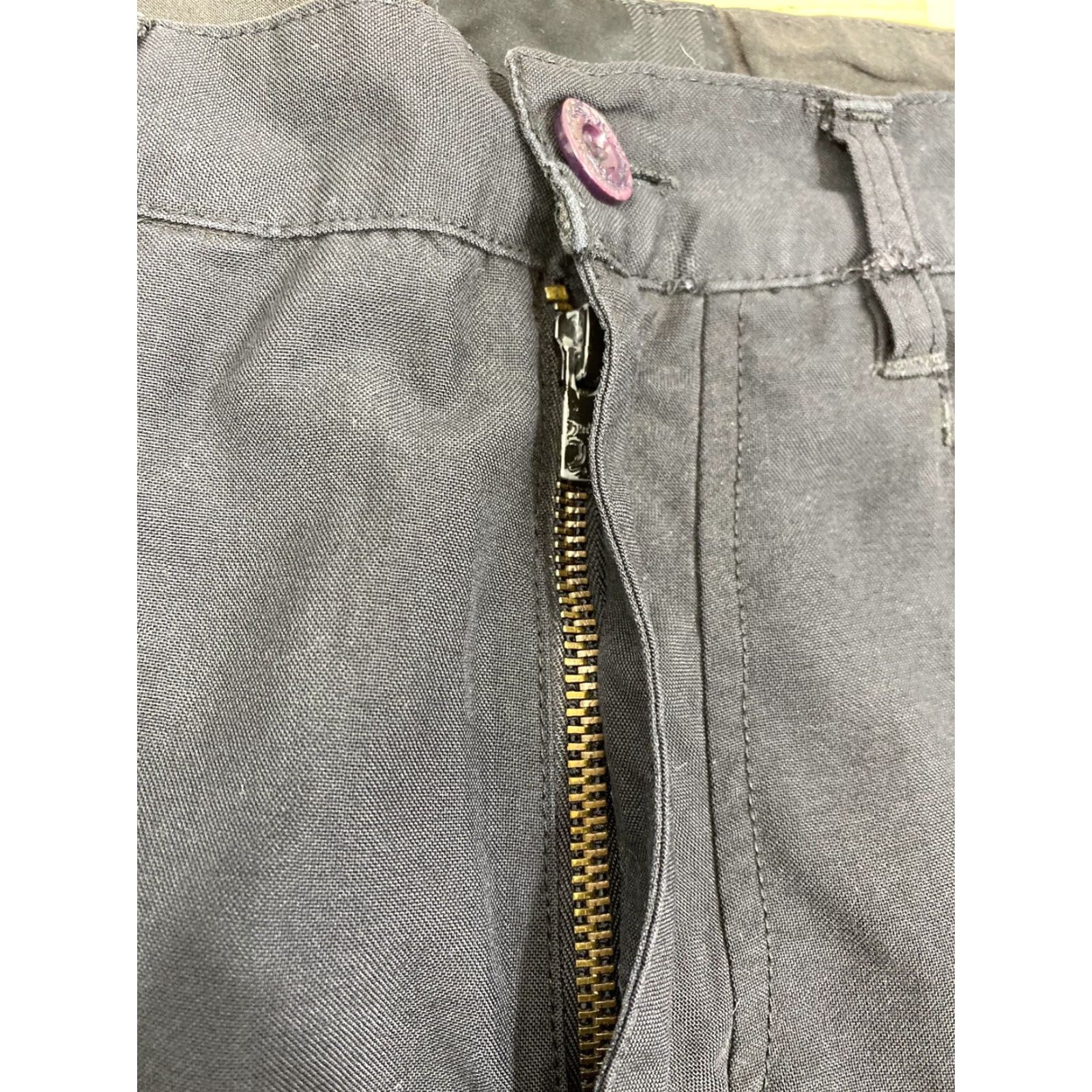 Hurley Hurley Flat Front Short Sport Casual 30 Black Men 30 Inseam 9in Belted Adjustable Pockets 80s 90s Size US 30 / EU 46 - 7 Thumbnail