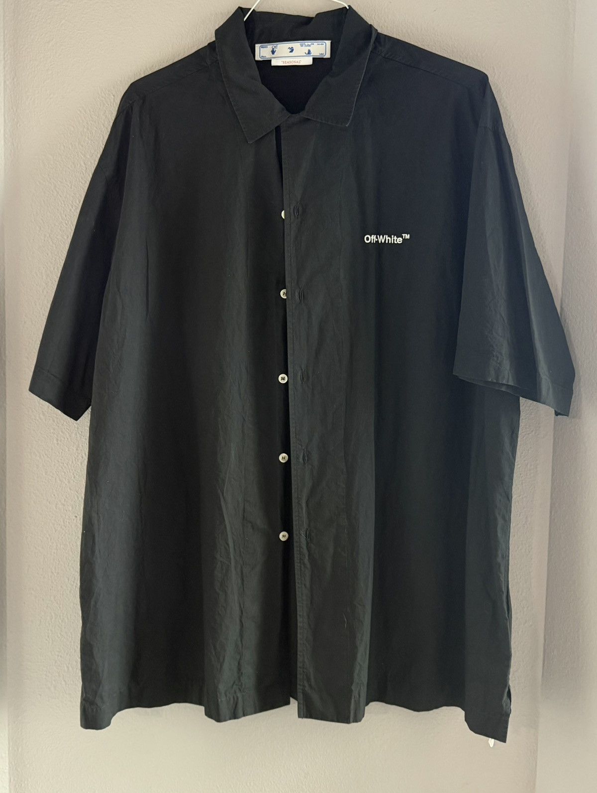 Off-White Off-White logo-embroidered black button up Size US L / EU 52-54 / 3 - 1 Thumbnail