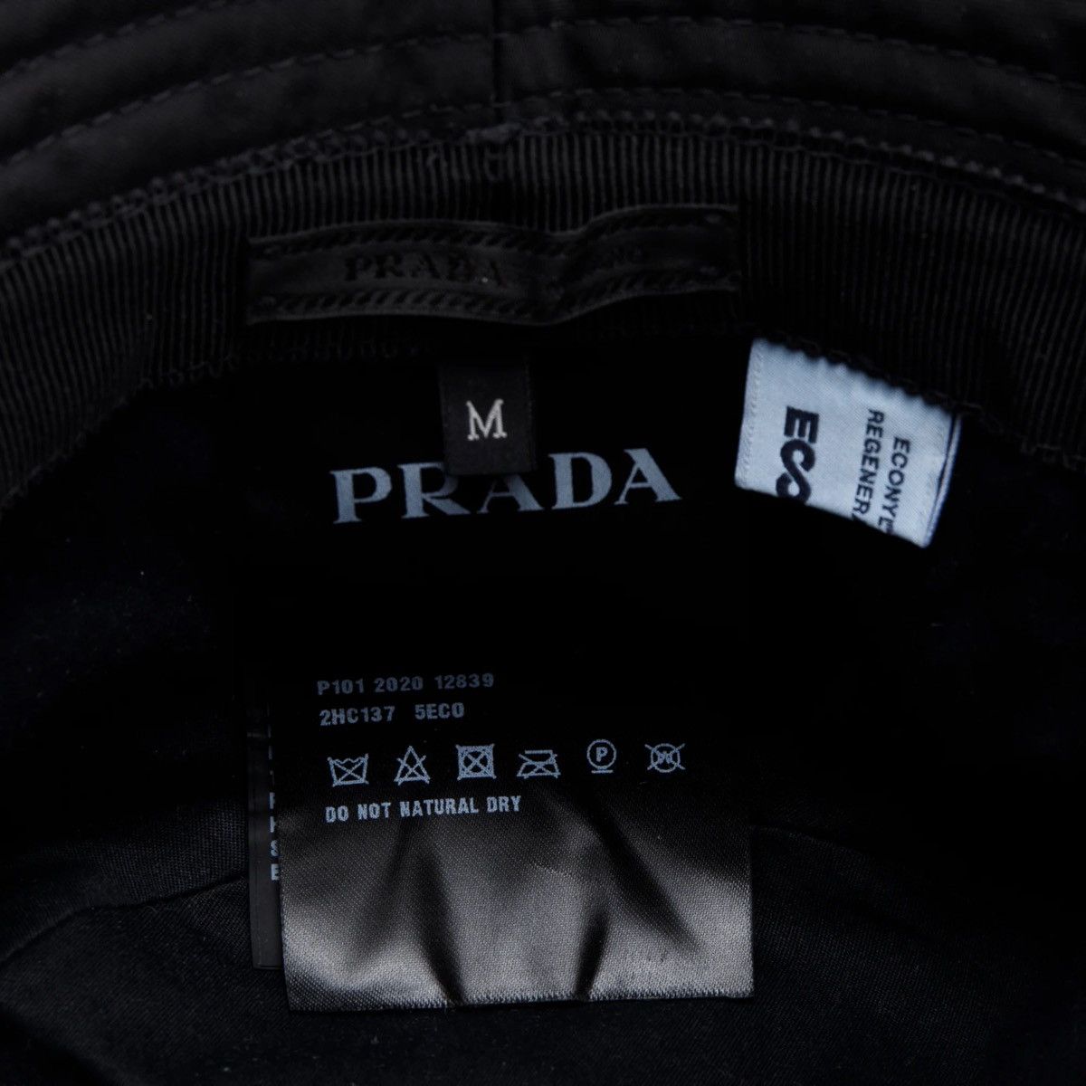 Prada Prada Black Re-Nylon Bucket Hat Size ONE SIZE - 4 Thumbnail