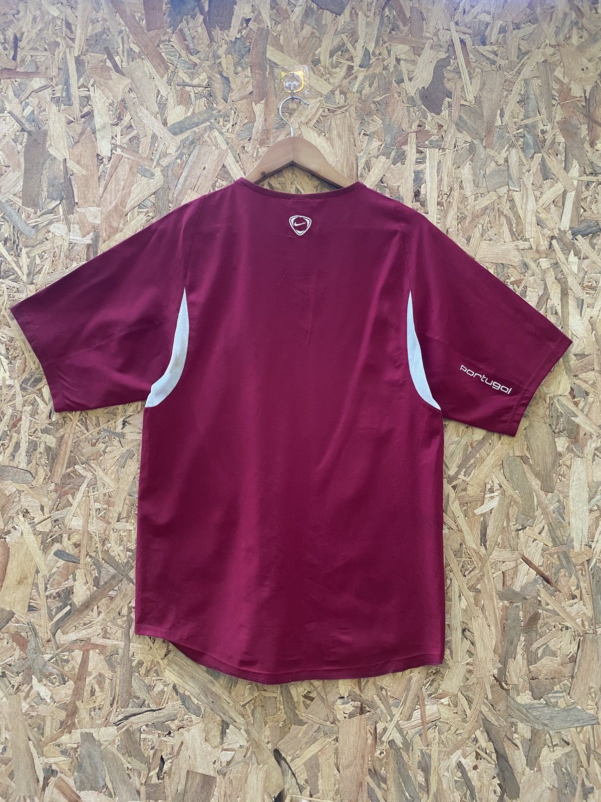 Nike × Vintage Vintage portugal soccer jersey Size US S / EU 44-46 / 1 - 10 Thumbnail