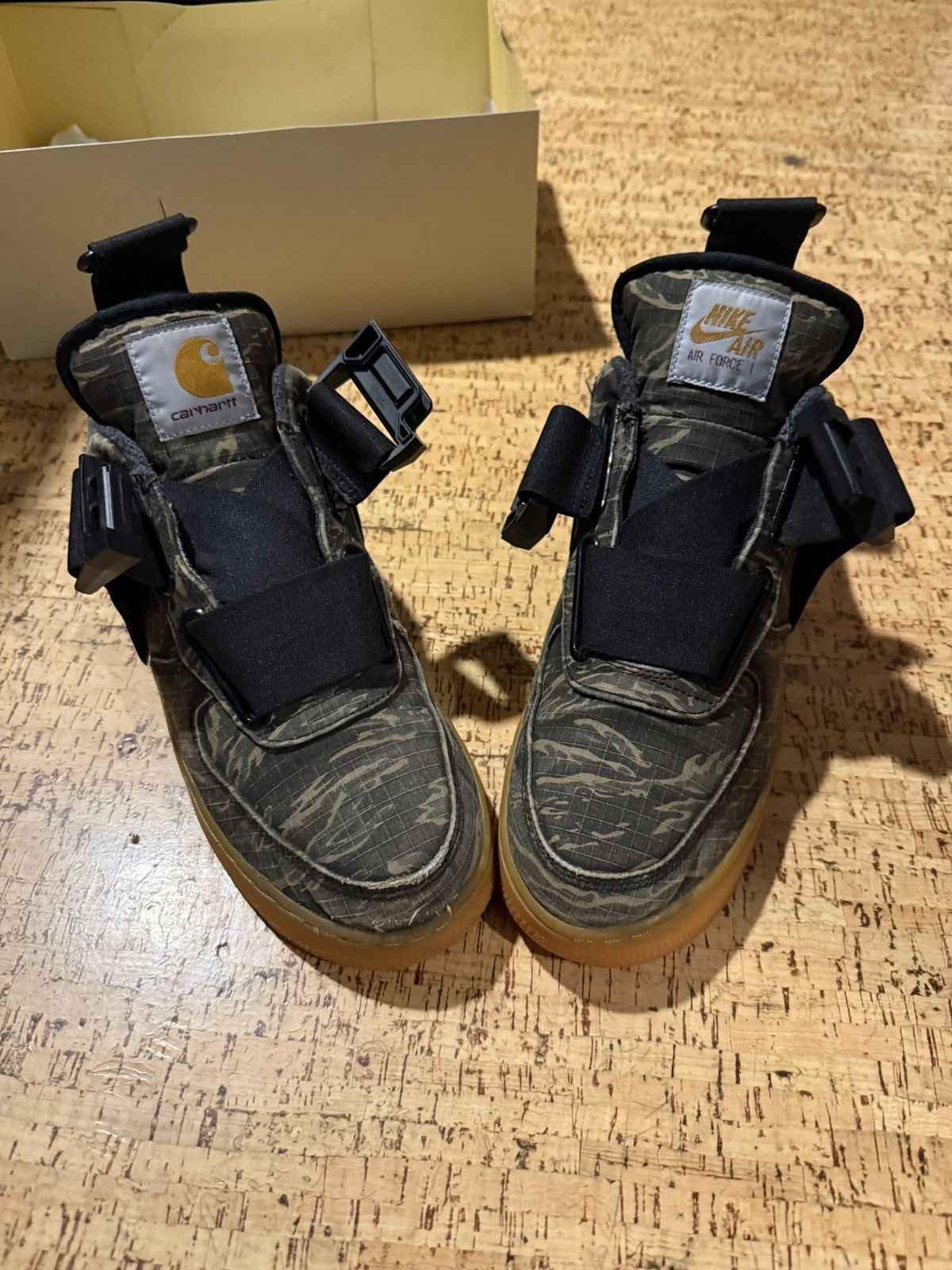 Carhartt Wip × Nike Carhartt WIP x Nike Air Force 1 Utility Low Premium 'Camo' Size US 10 / EU 43 - 1 Thumbnail