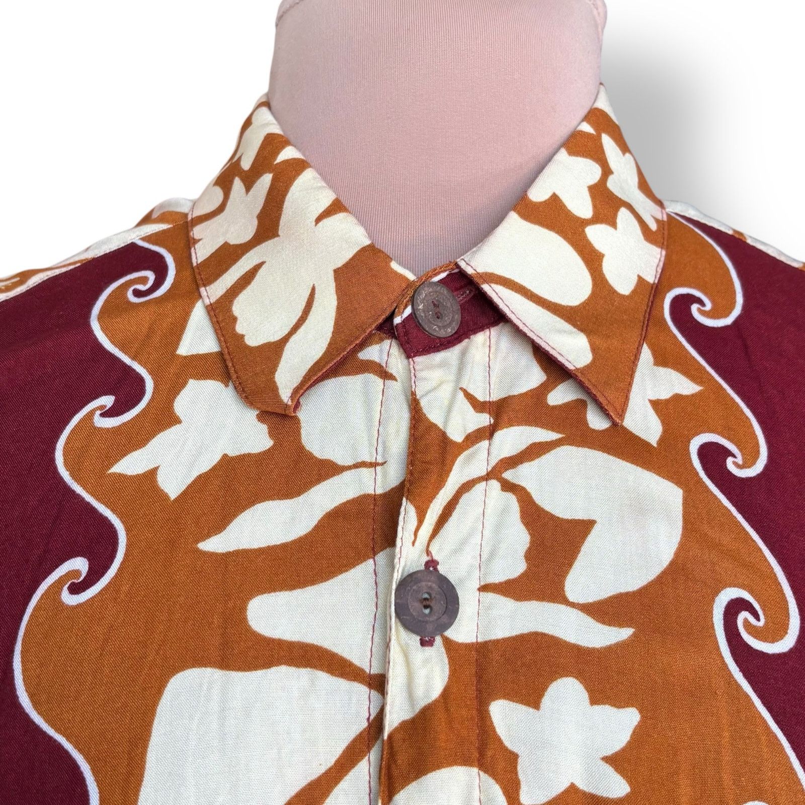 Vintage Vintage 90s Pineapple Lava Rust Burgundy Hibiscus Floral Top Size US L / EU 52-54 / 3 - 3 Thumbnail