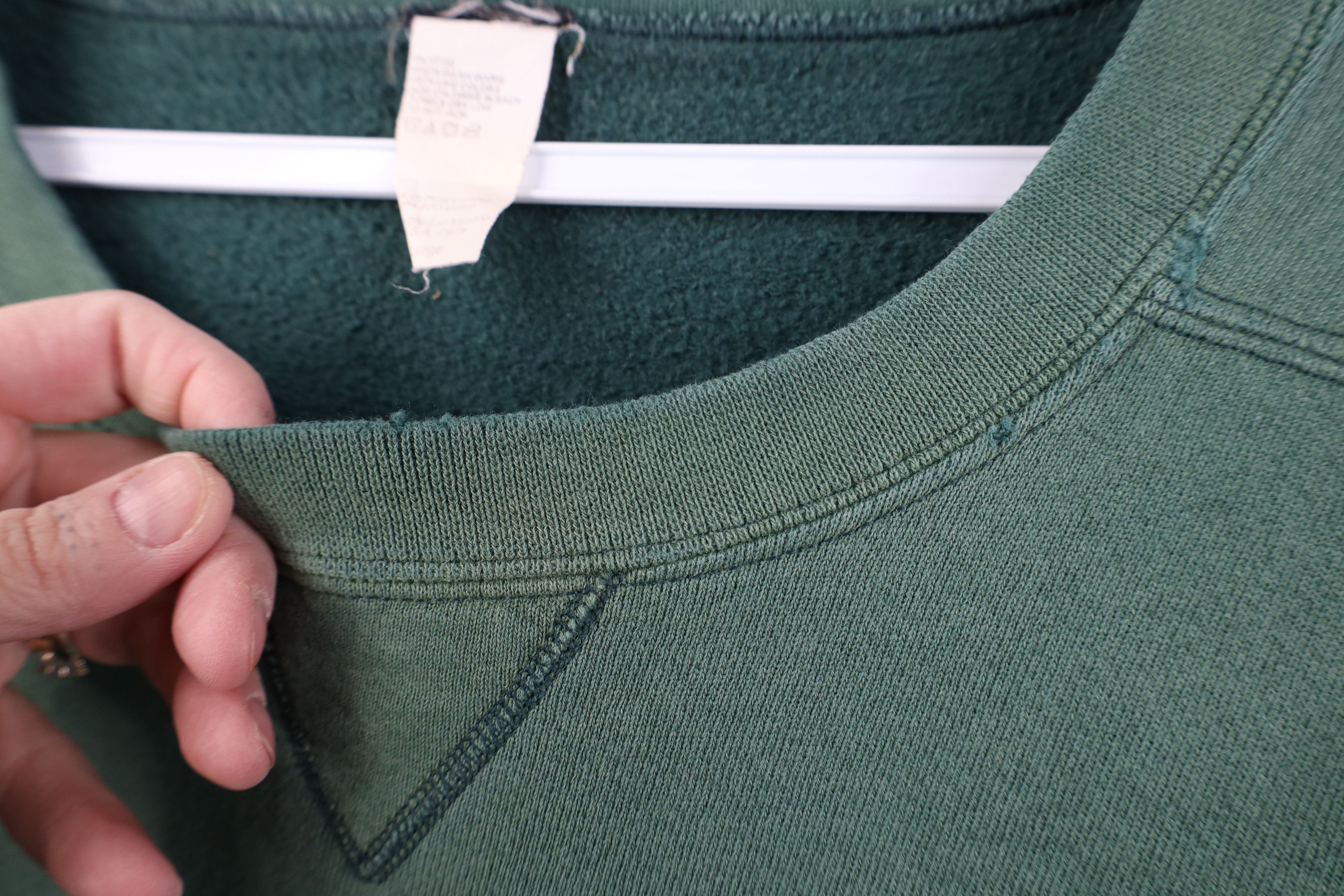 Vintage Vintage 90s Streetwear Sun Faded Crewneck Sweatshirt Green Size US XL / EU 56 / 4 - 9 Thumbnail