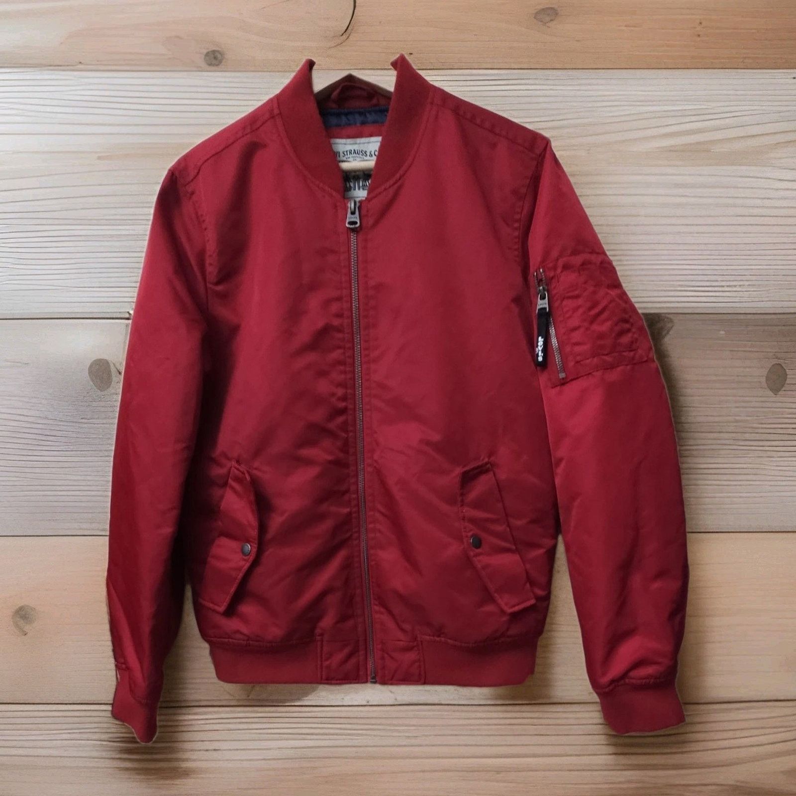 Levi's Levi's Men's Red Flight Satin Unfilled Ma-1 Bomber Jacket S Size US M / EU 48-50 / 2 - 2 Thumbnail