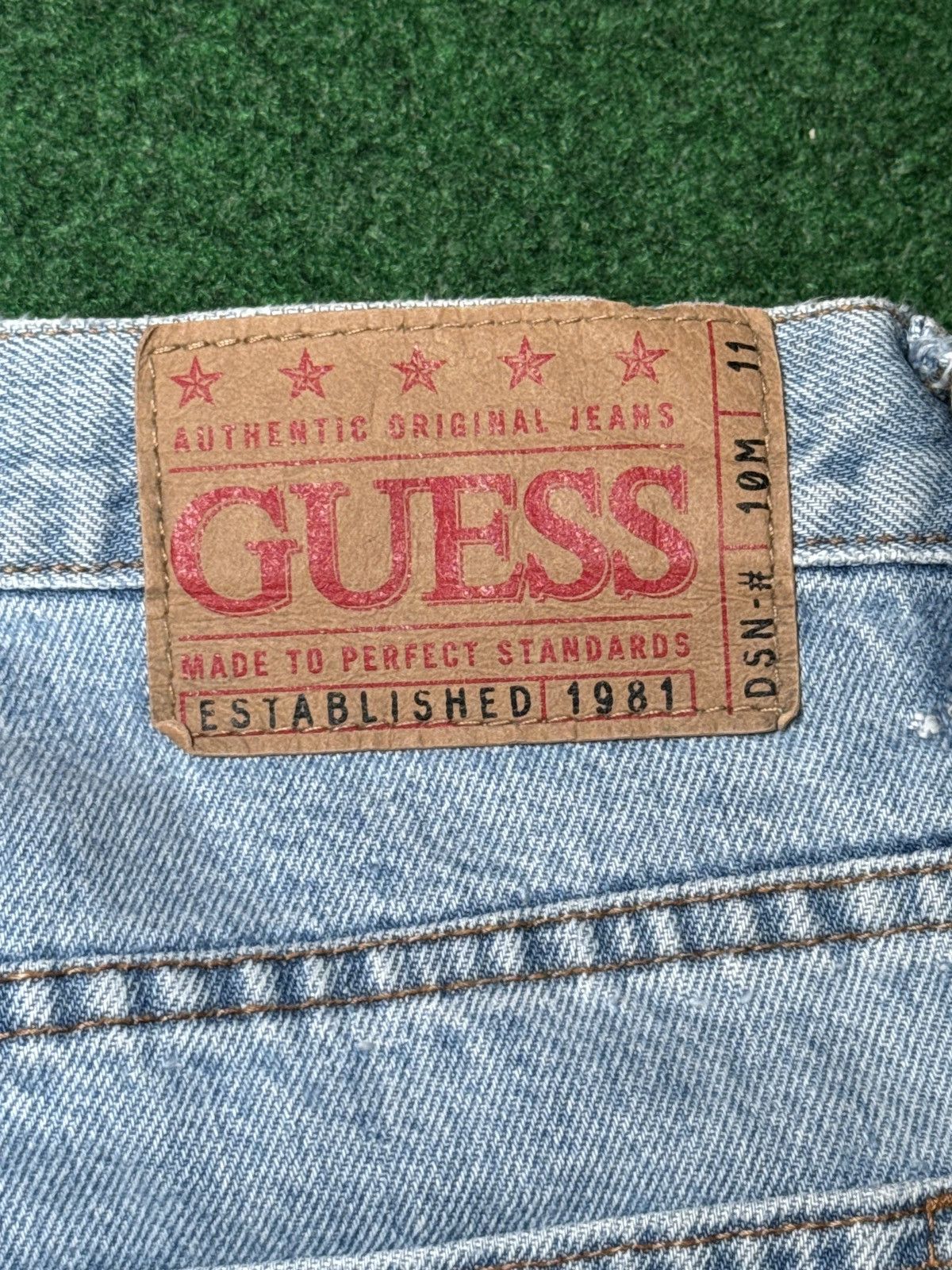 Guess × Vintage Y2k Guess Denim Light Wash Straight Leg Regular Fit Jeans Size US 34 / EU 50 - 6 Thumbnail