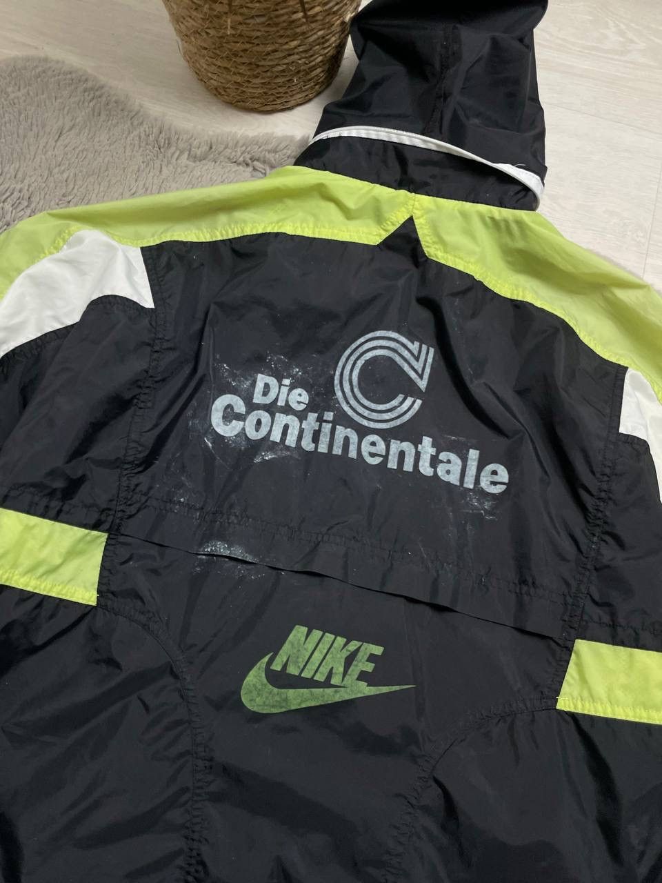 Nike × Vintage Nike Borussia Light Jacket Vntg 90’s Big Logo Swoosh Y2k Size US L / EU 52-54 / 3 - 6 Thumbnail