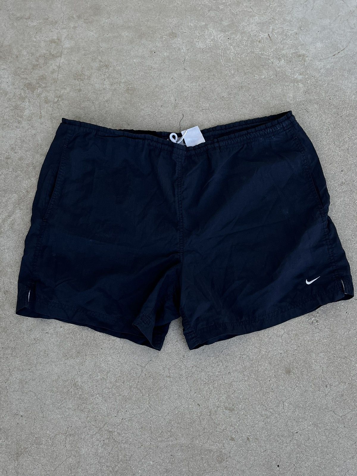 Vintage Nike Shorts Size US 34 / EU 50 - 2 Thumbnail
