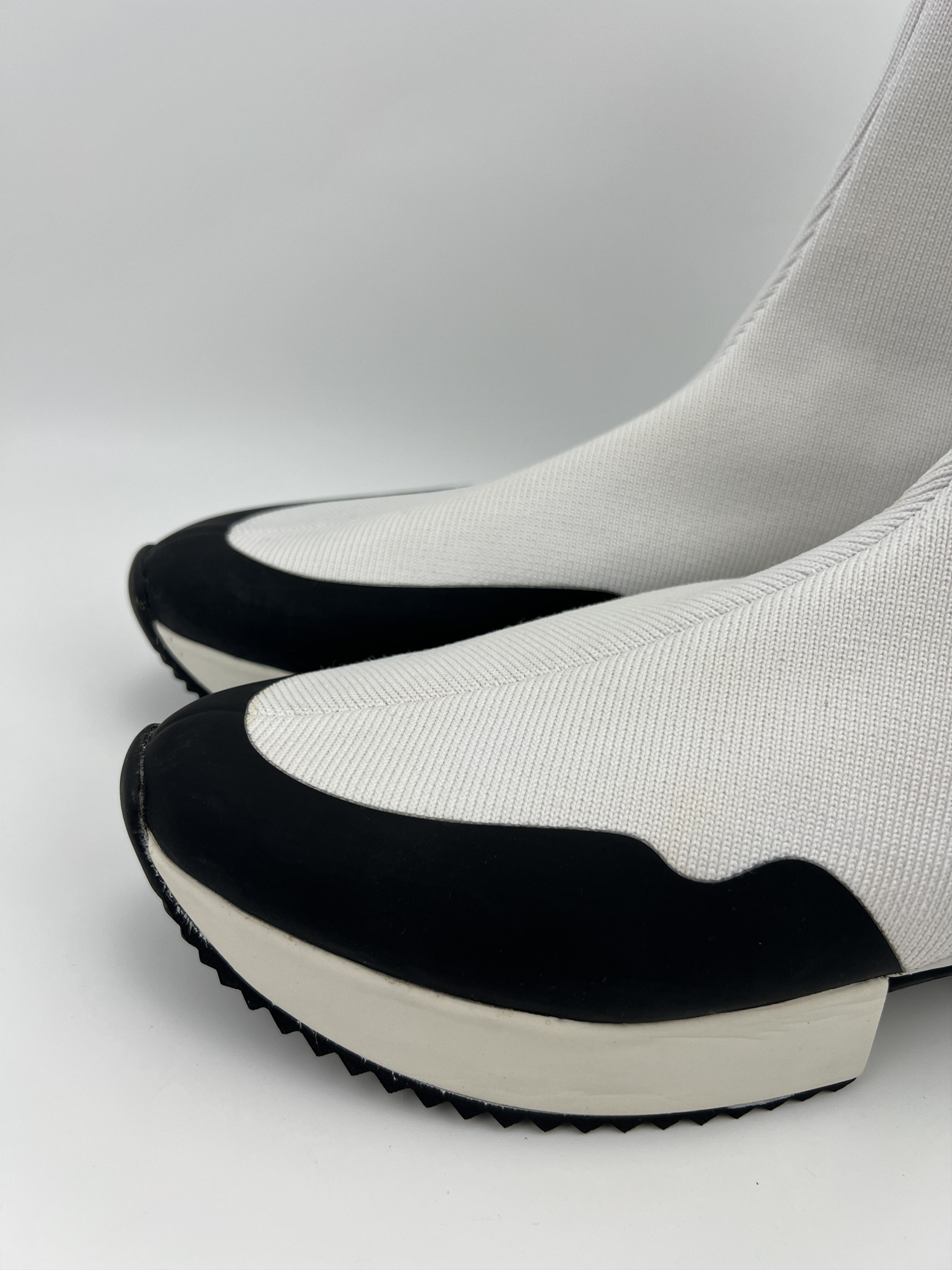 Dirk Bikkembergs Vintage Rare Bikkembergs Socks Style Ankle Boots Size US 8 / EU 41 - 11 Thumbnail