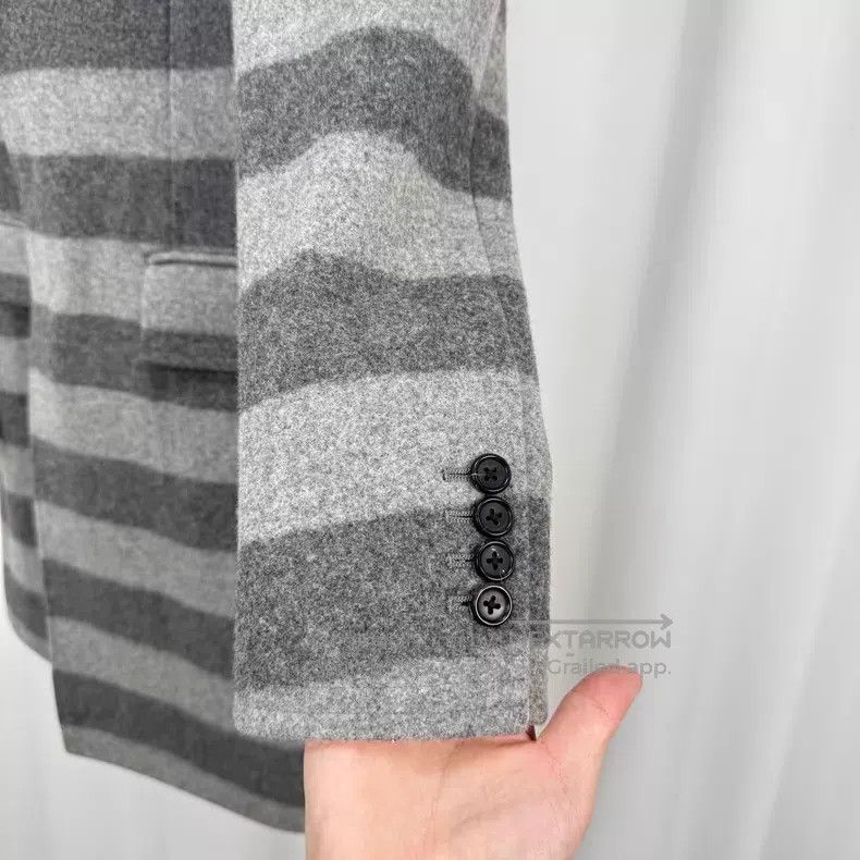 Thom Browne Thom Browne Wool Striped Shoulder Pad Coat Size US M / EU 48-50 / 2 - 4 Thumbnail