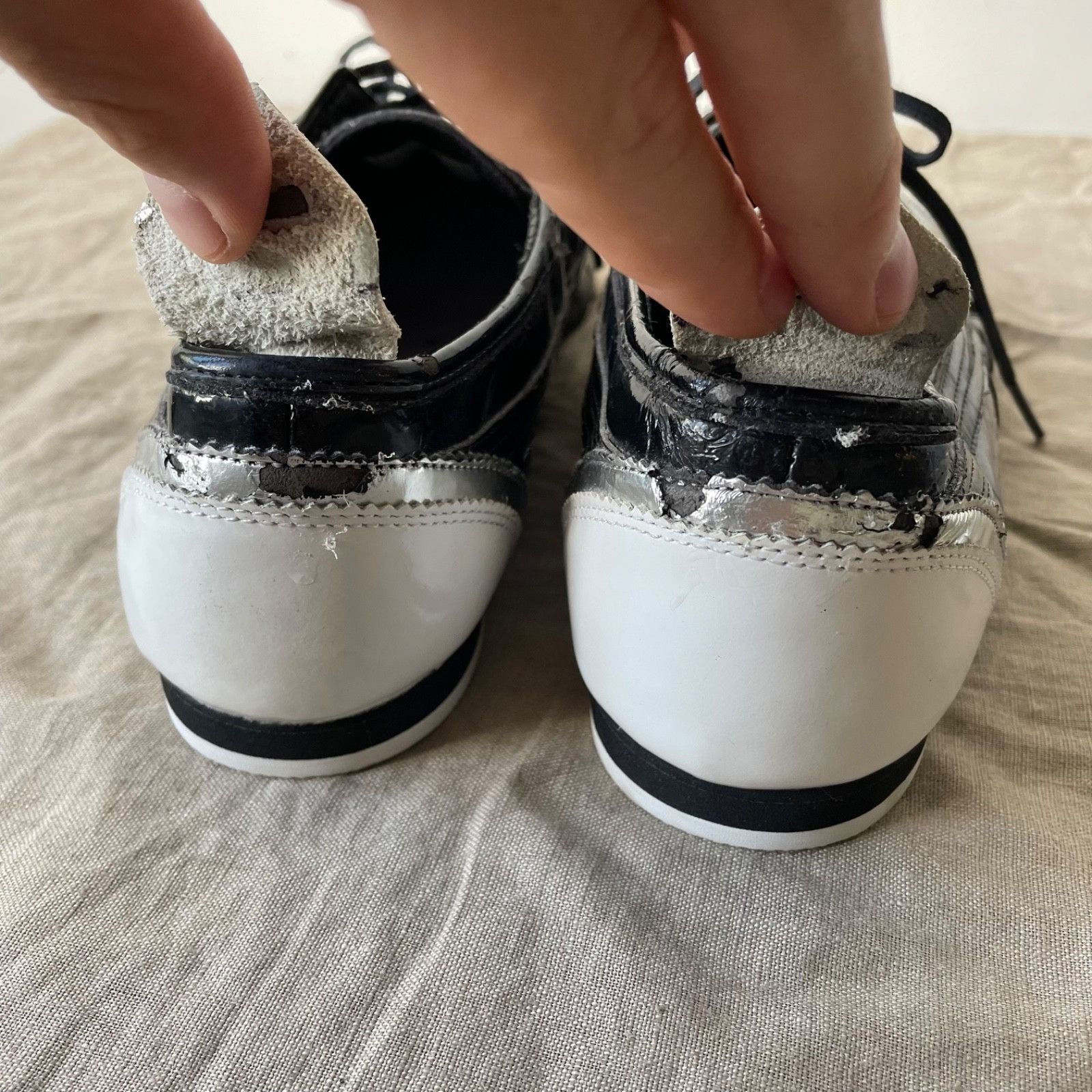 Onitsuka Tiger Onitsuka Tiger Asics Patent Leather Sneakers 9427AC Size US 10 / EU 43 - 8 Thumbnail
