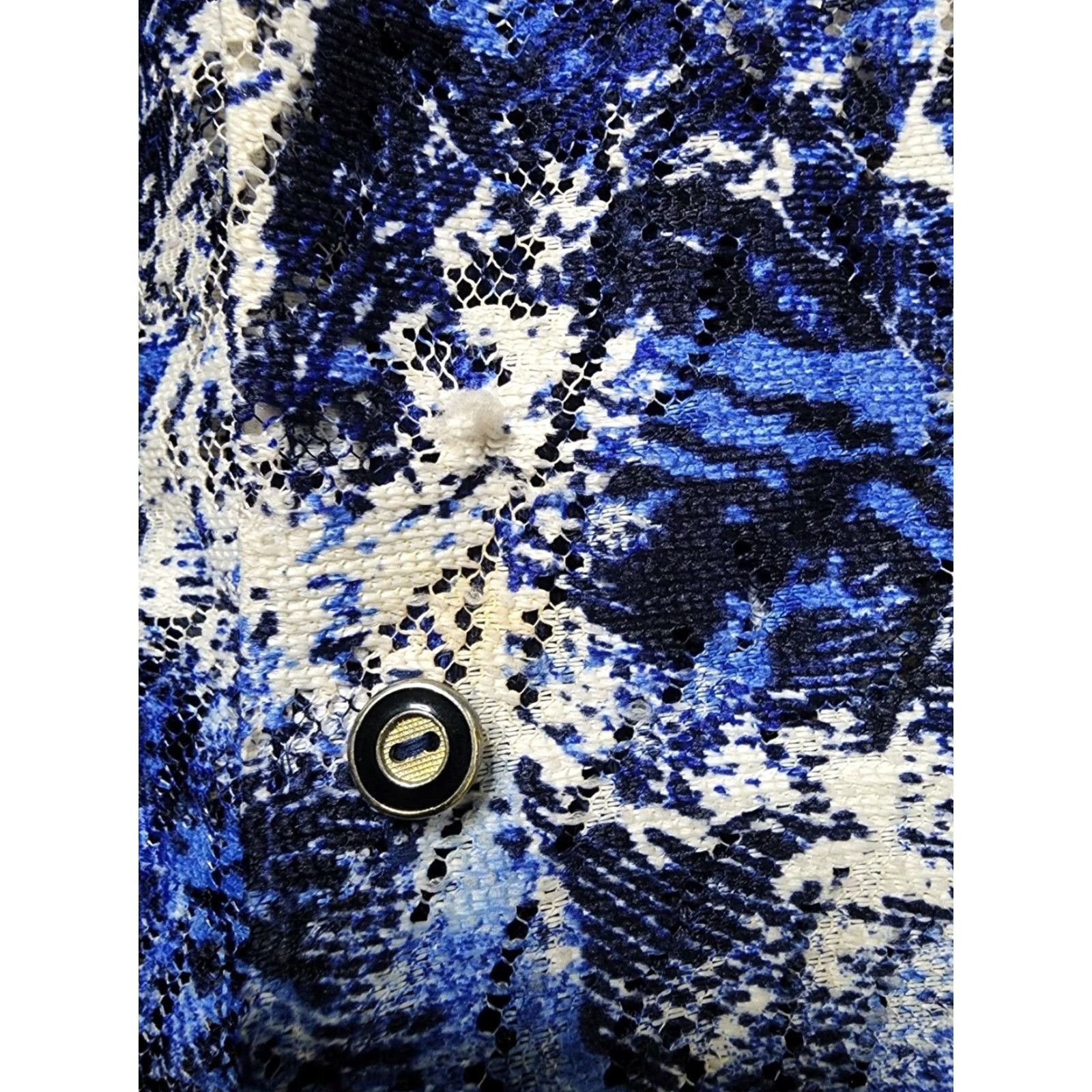Vintage VINTAGE Zam Collection Shirt Dragon Lace Distressed Japanese Dragon Button-Up Short Sleeve XL Mens Blue Polyester Size US XL / EU 56 / 4 - 3 Thumbnail
