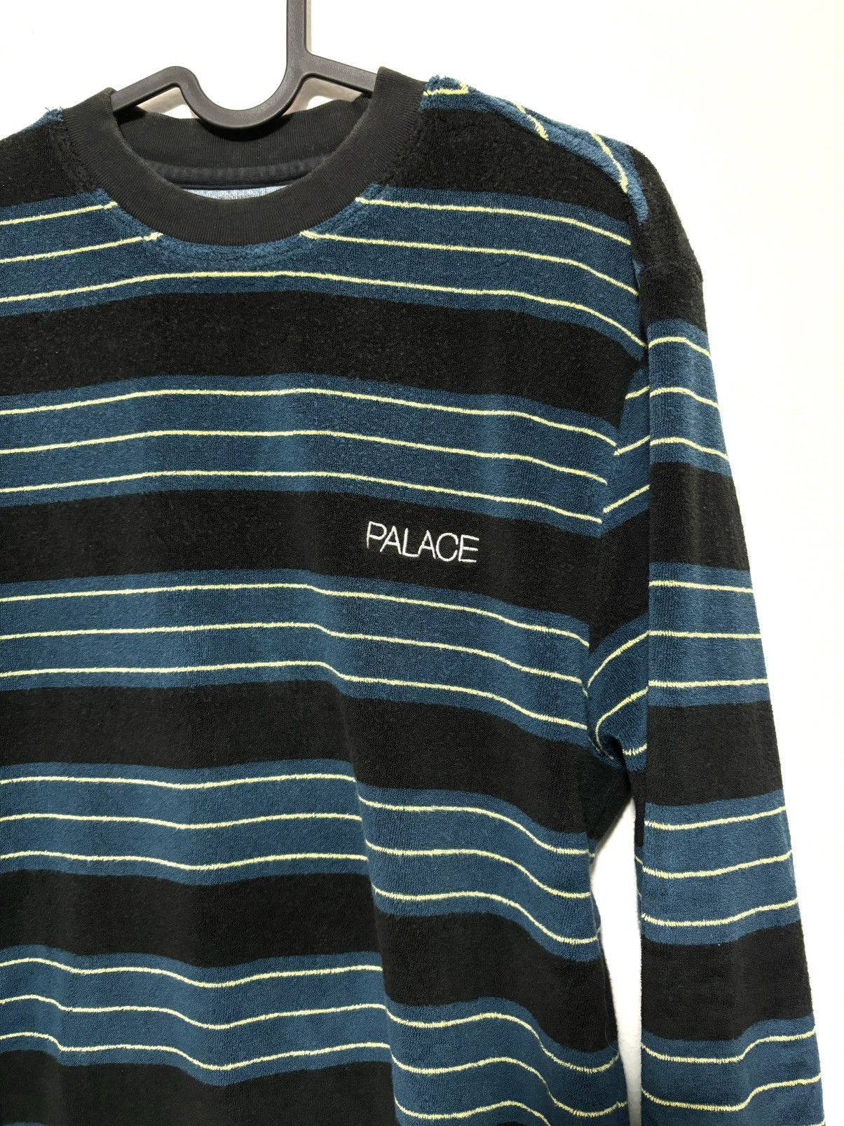 Palace Palace Flutter Long Sleeve Black SS18 Size US S / EU 44-46 / 1 - 3 Thumbnail