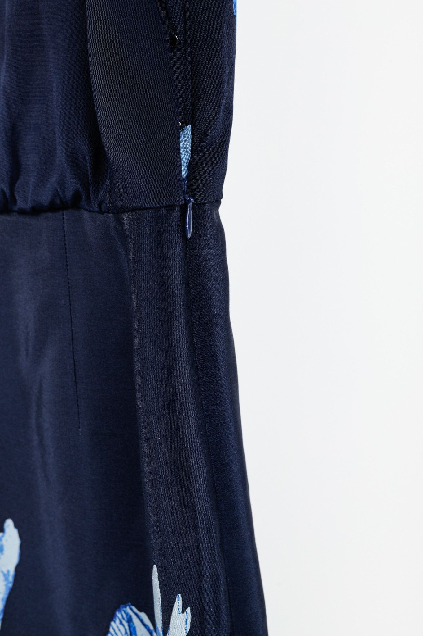 Tibi Tibi Navy Printed Silk Satin Keyhole Mini Dress Size S / US 4 / IT 40 - 7 Thumbnail